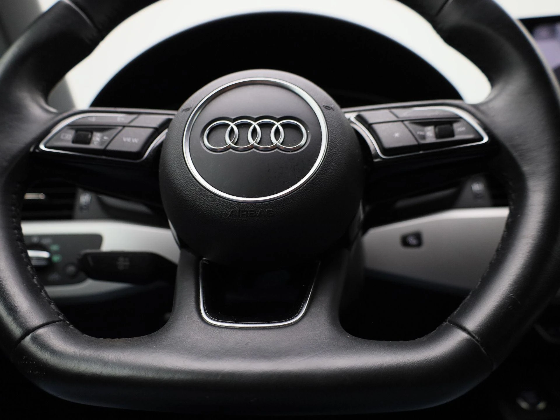 Audi-A4-image-28