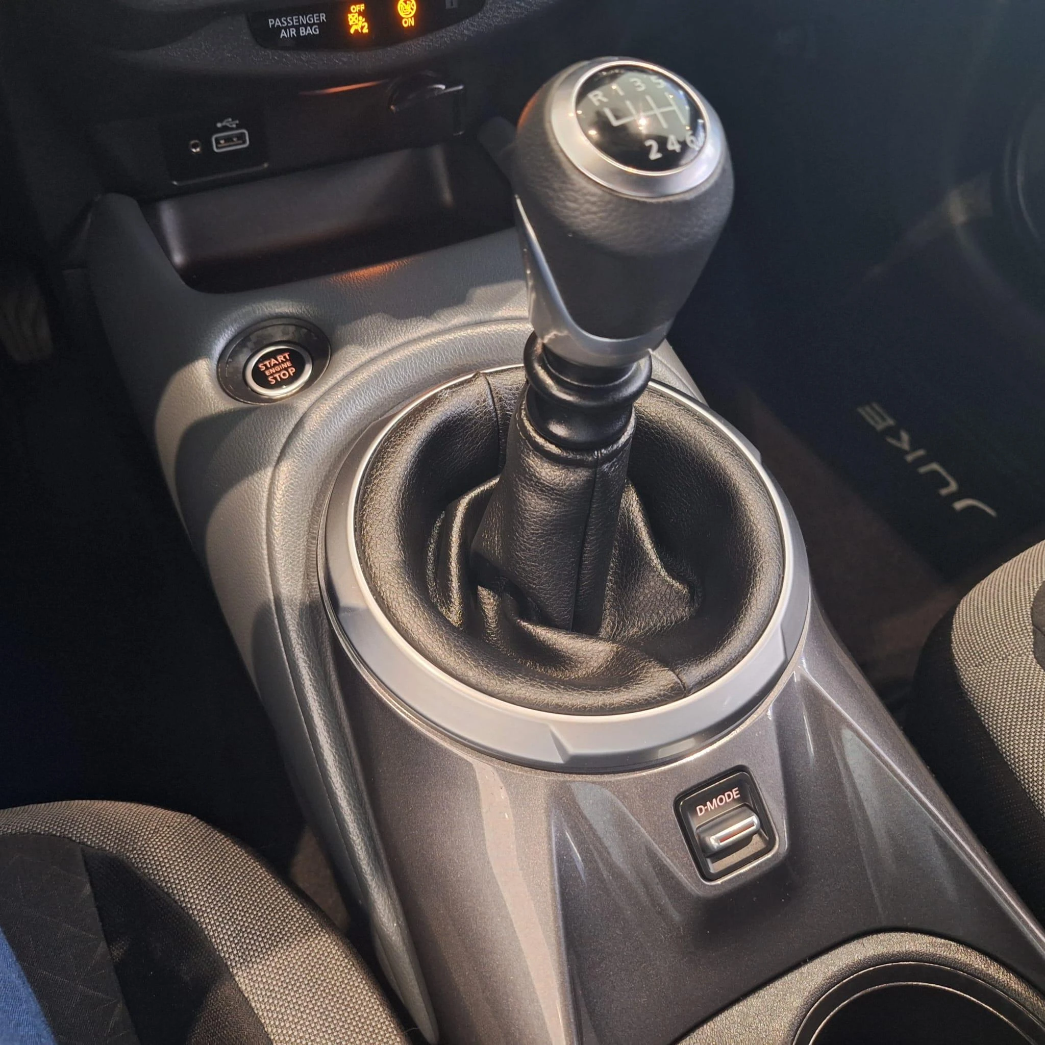 Nissan Juke 1.0 DIG-T N-Connecta
