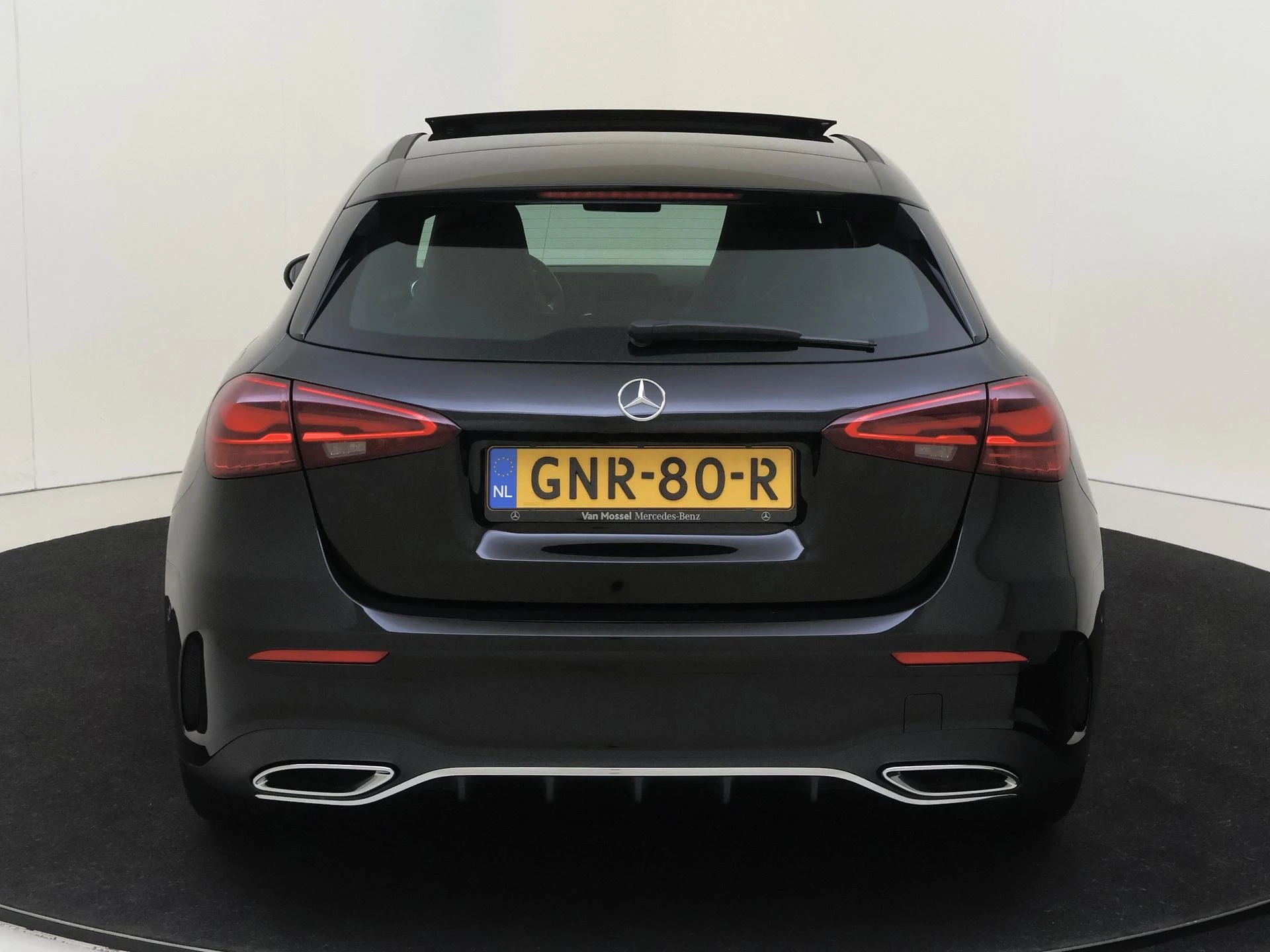 Mercedes-Benz A-Klasse 180 AMG Line