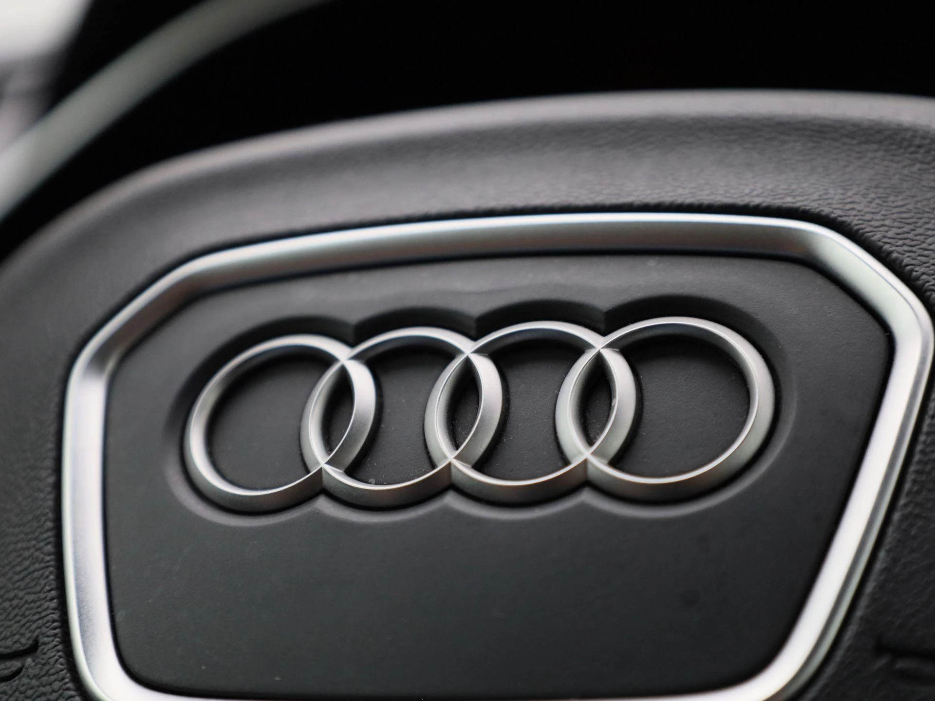 Audi-Q3-image-32