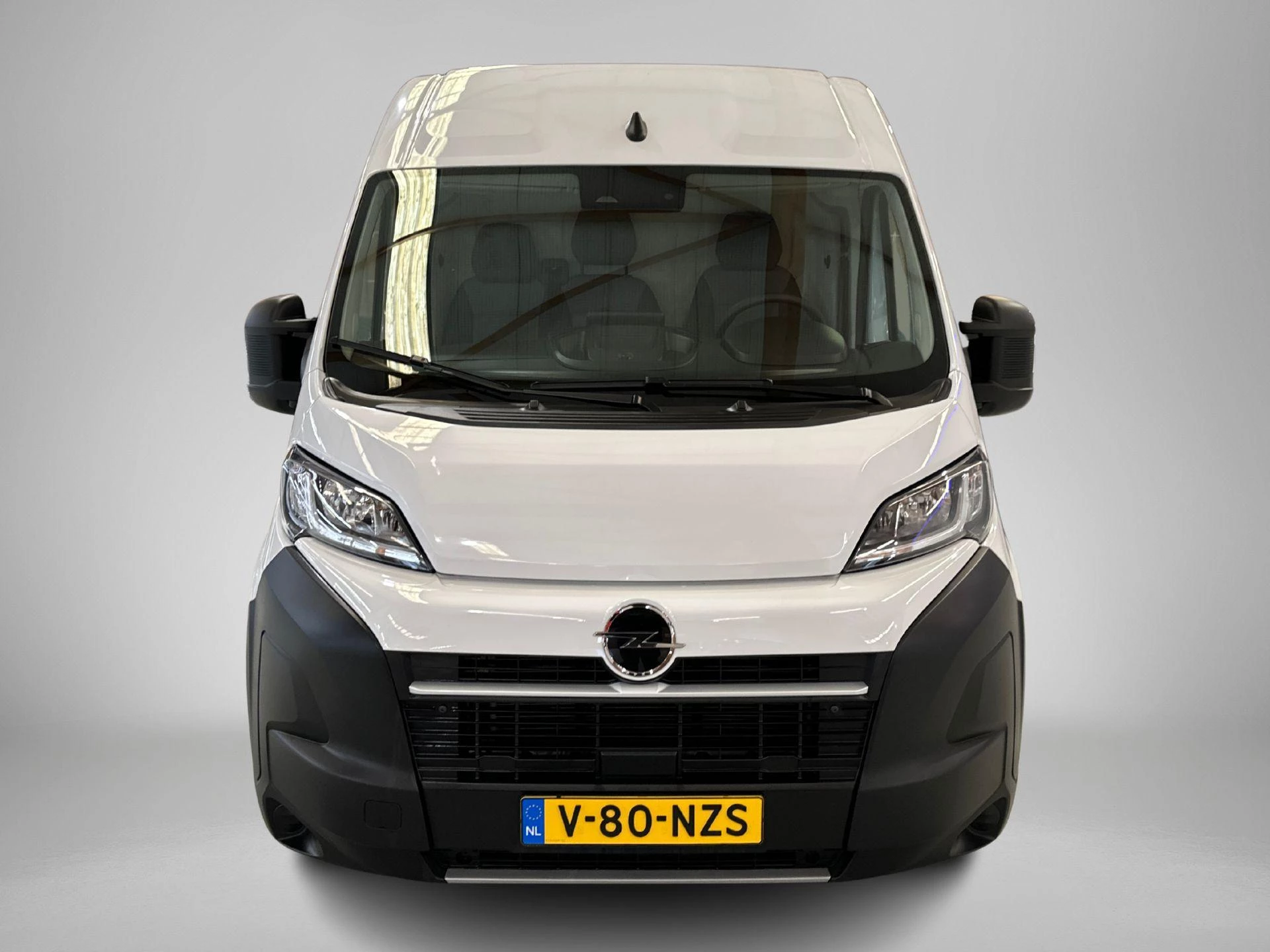 Opel-Movano-image-4