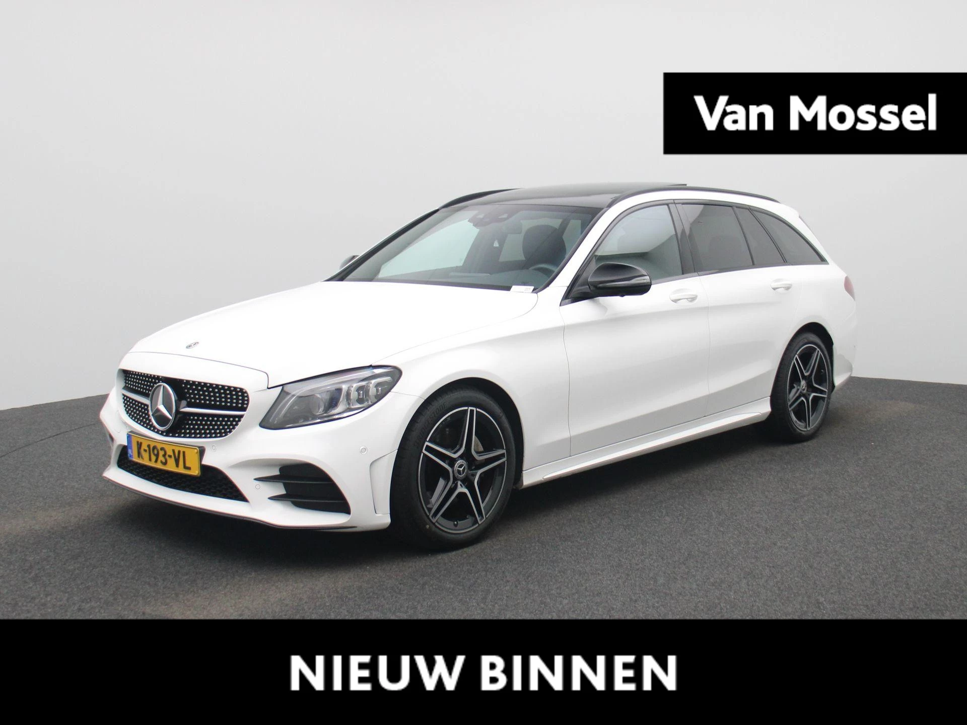 Mercedes-Benz-C-Klasse-image-0