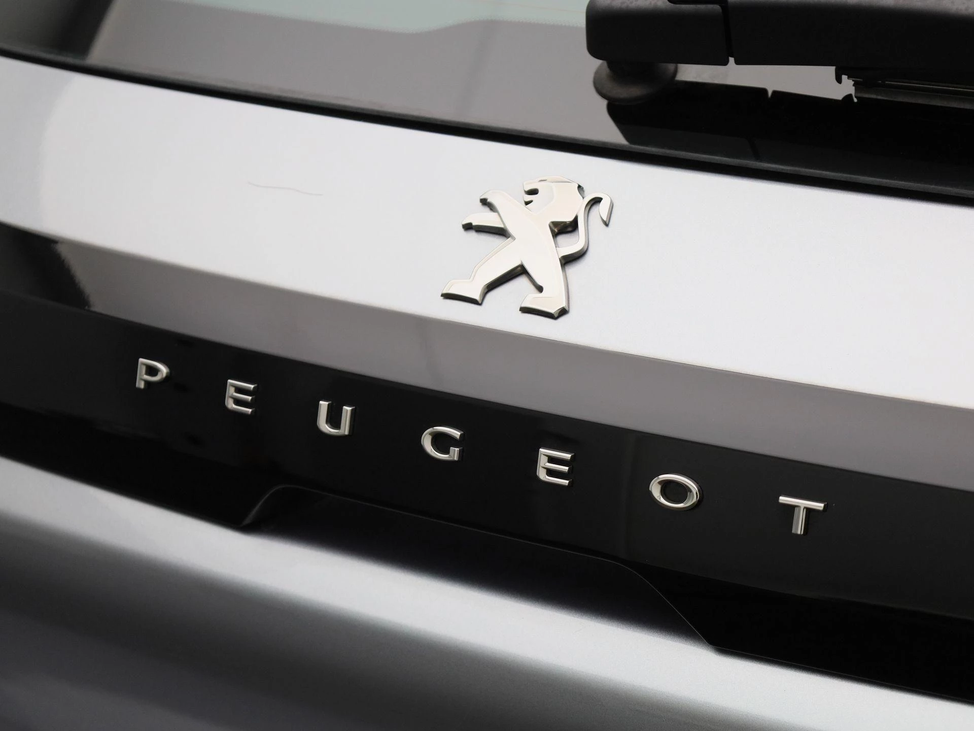 Peugeot-208-image-32