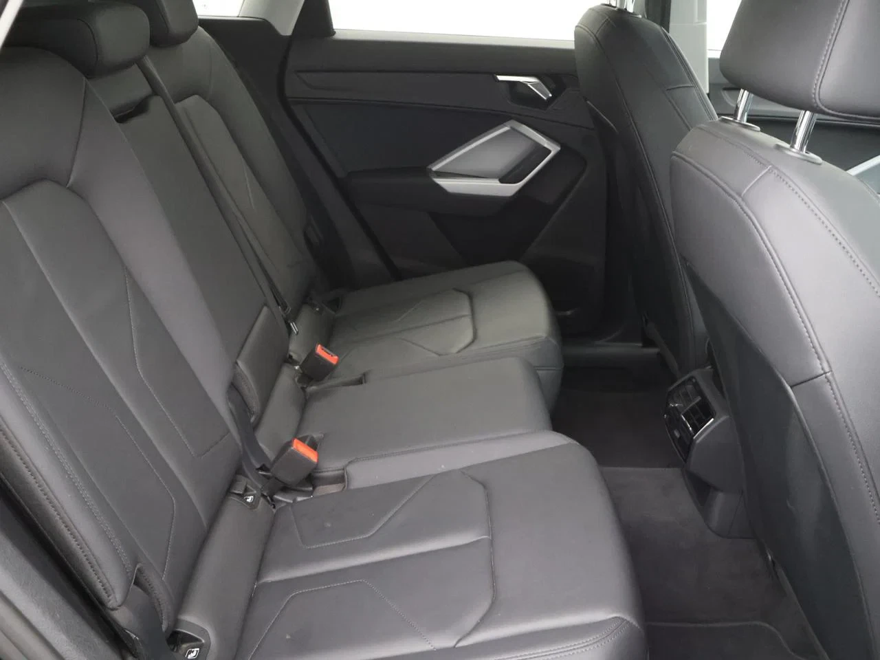 Audi-Q3-image-15