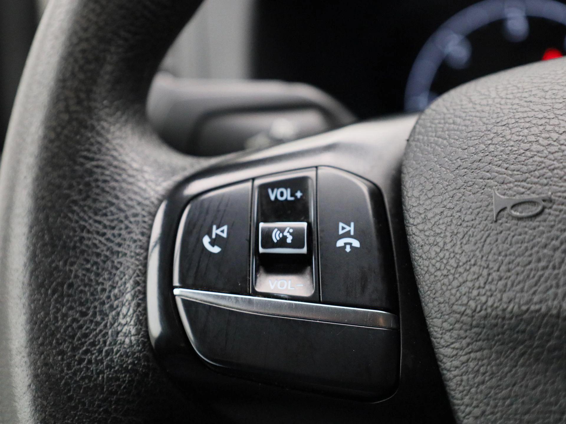 Ford-Transit Custom-image-21