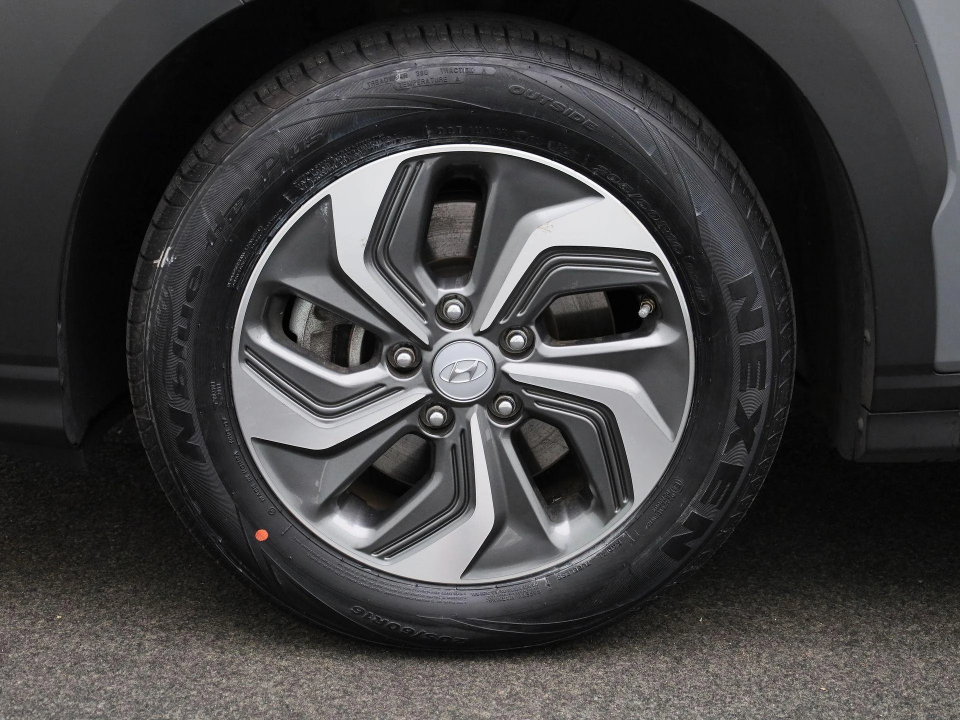 Hyundai-Kona-image-14