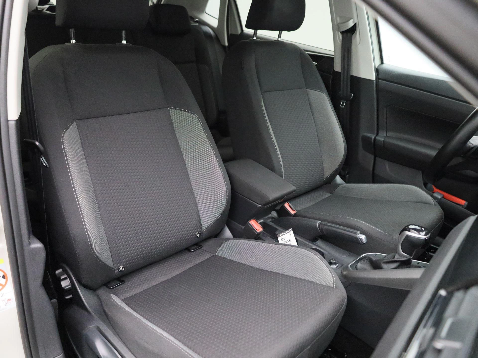 Volkswagen Polo 1.0 TSI Life Business