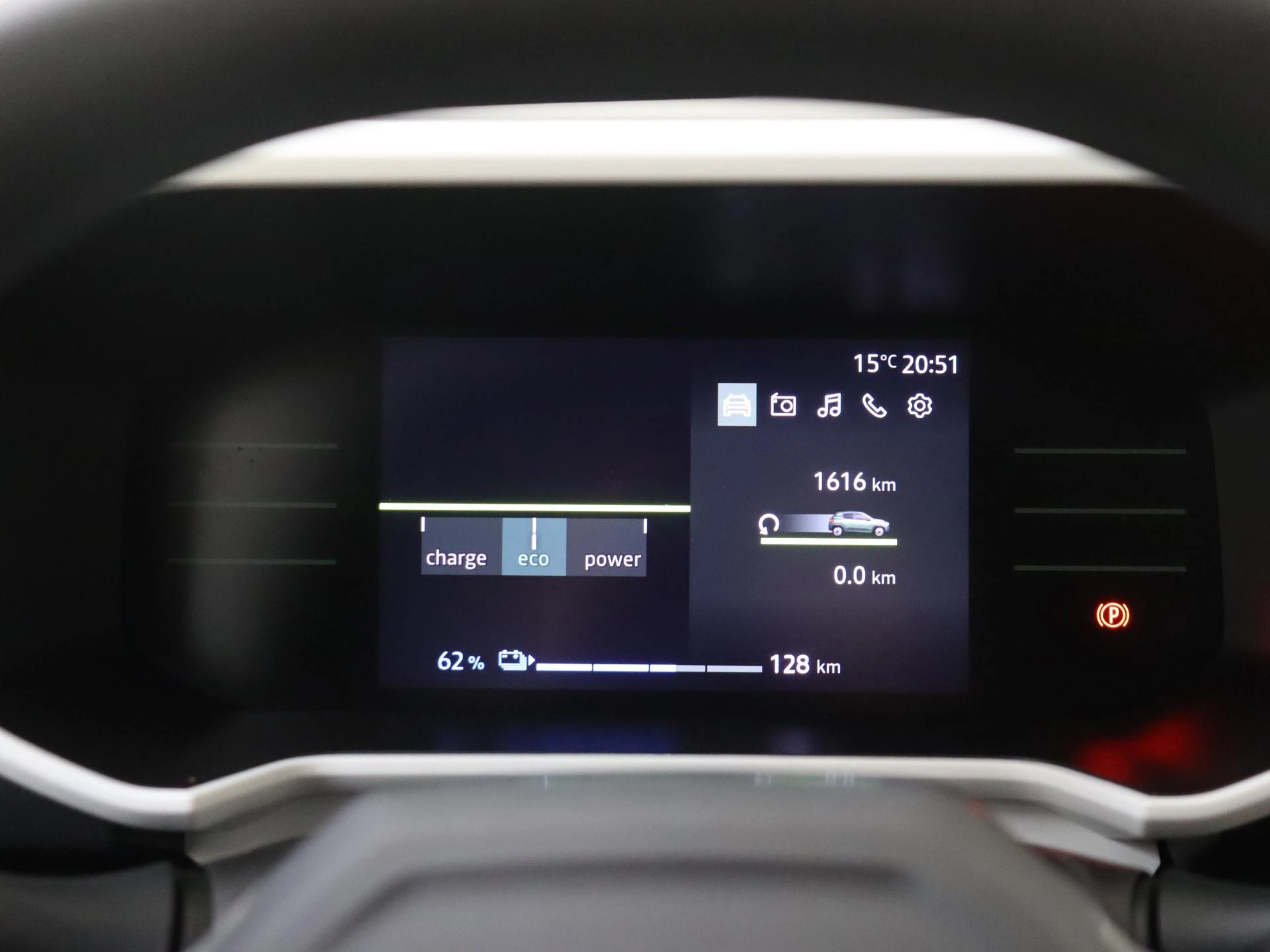 Dacia-Spring-image-15