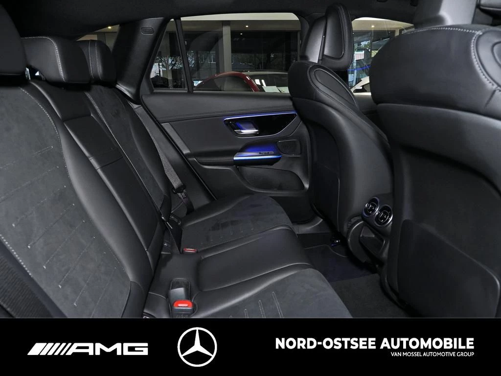 Mercedes-Benz GLC 300 d AMG 4M AHK DISTRONIC MBUX KEYLESS-GO AMG LineX254 GLC 300 d AMG 4M AHK DISTRONIC MBUX KEYLESS-GO AMG Line