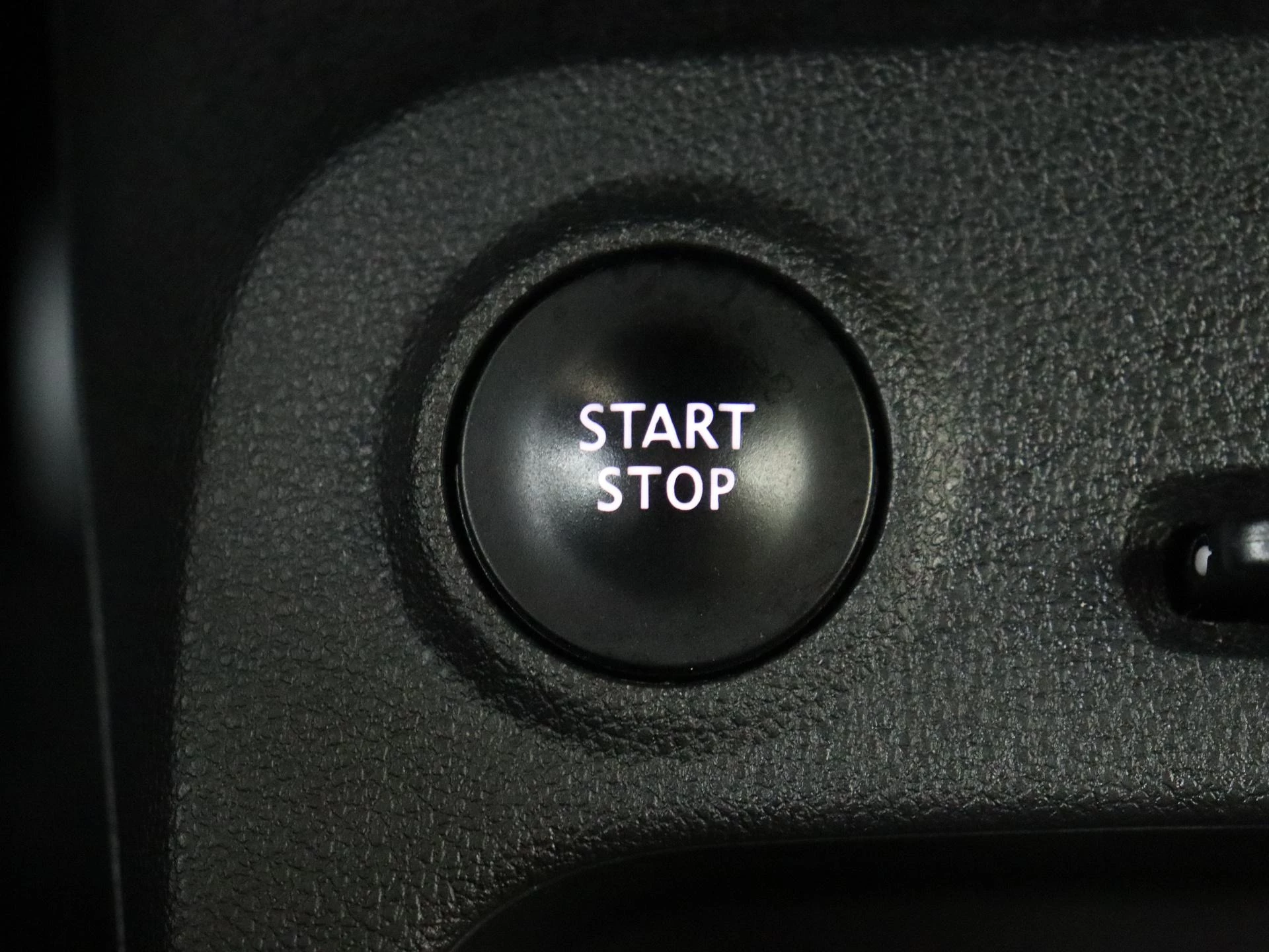 Renault-Captur-image-20