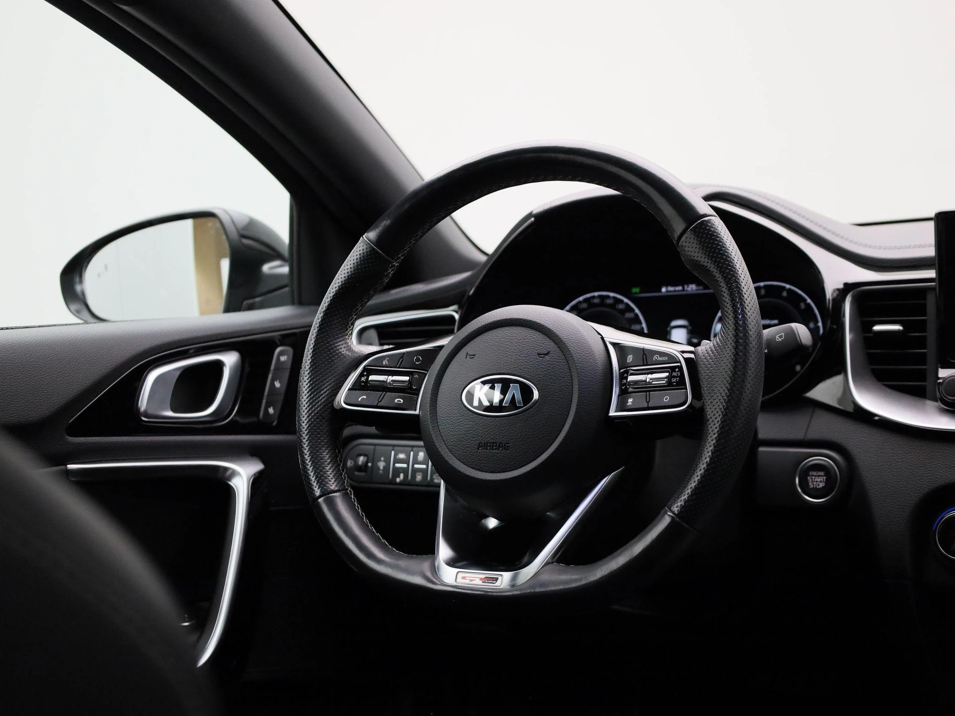 Kia-ProCeed-image-42