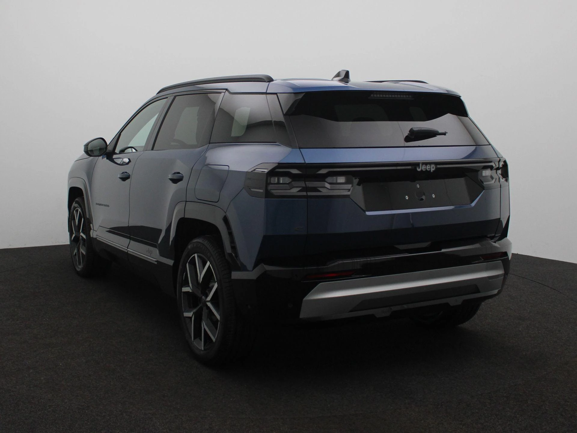 Jeep Compass First Edition 74 kWh