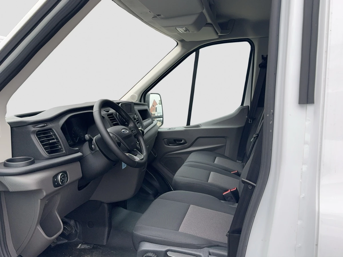 Ford-Transit-image-6