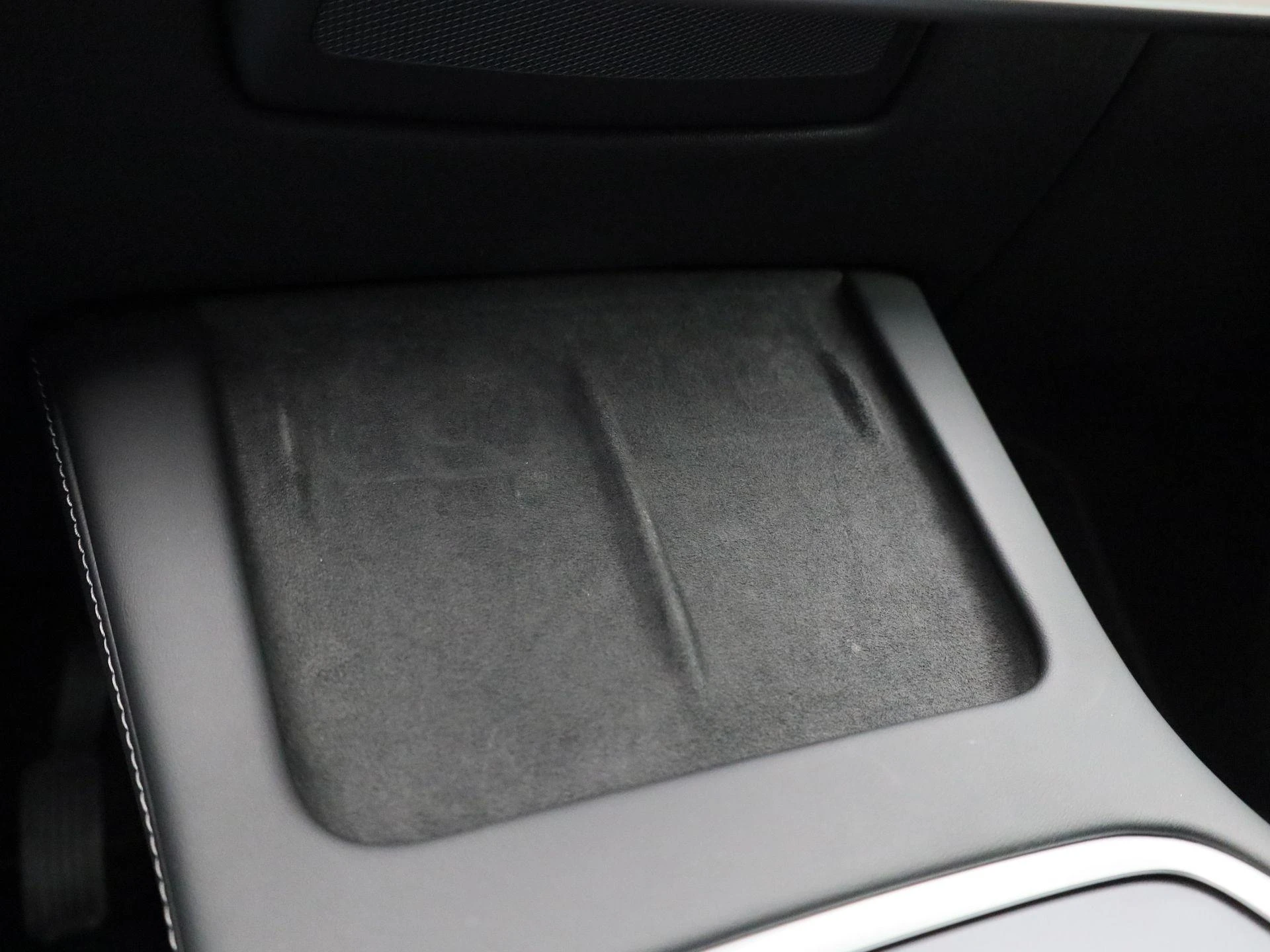 Tesla-Model Y-image-22
