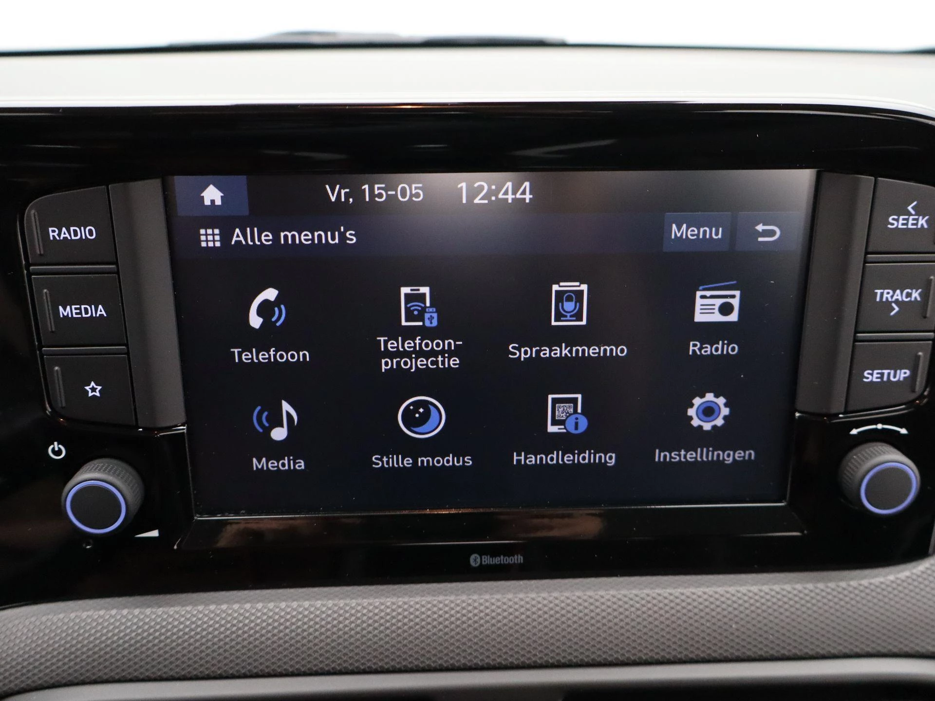 Hyundai-i10-image-9