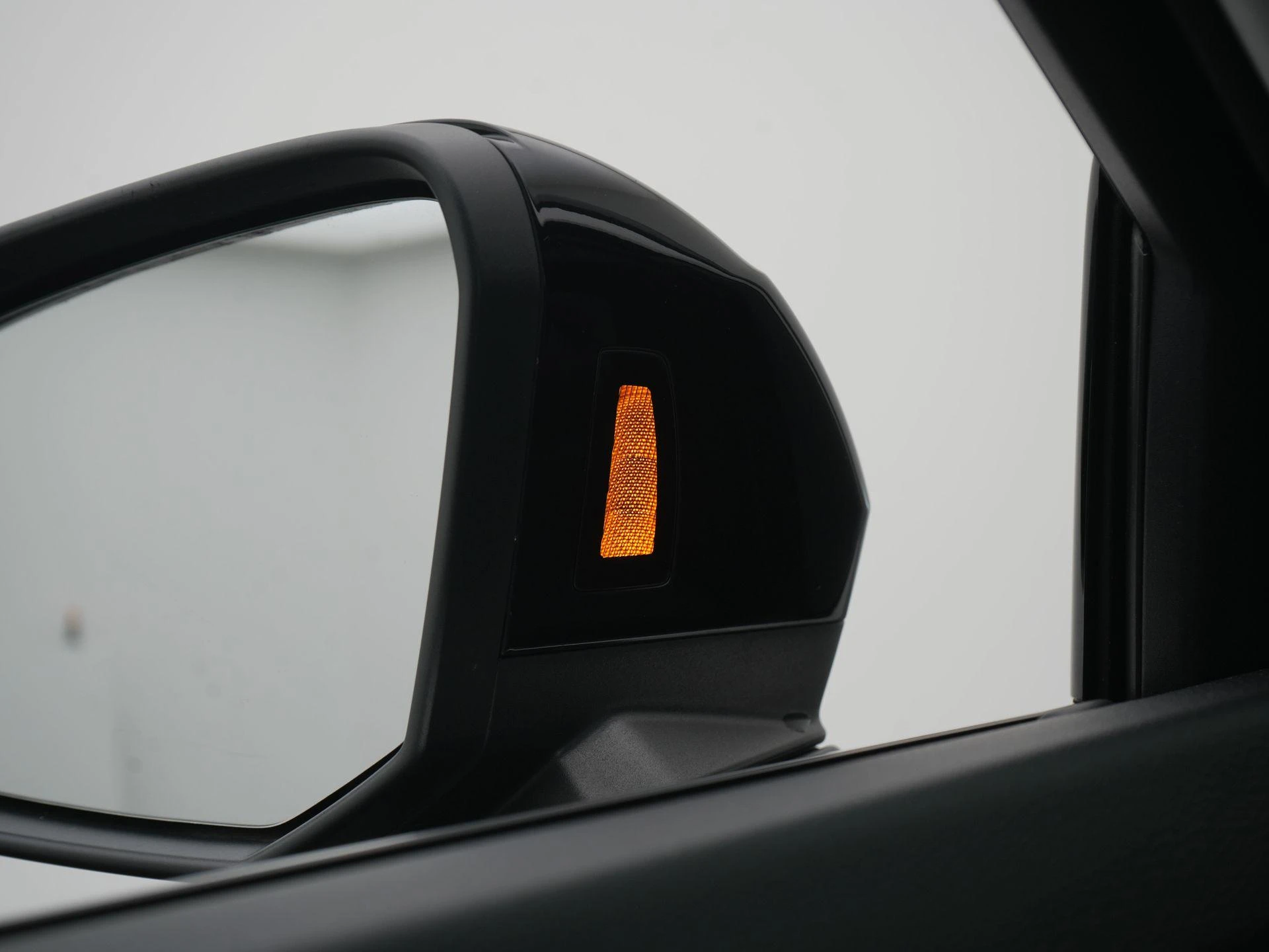 Audi-Q3-image-30