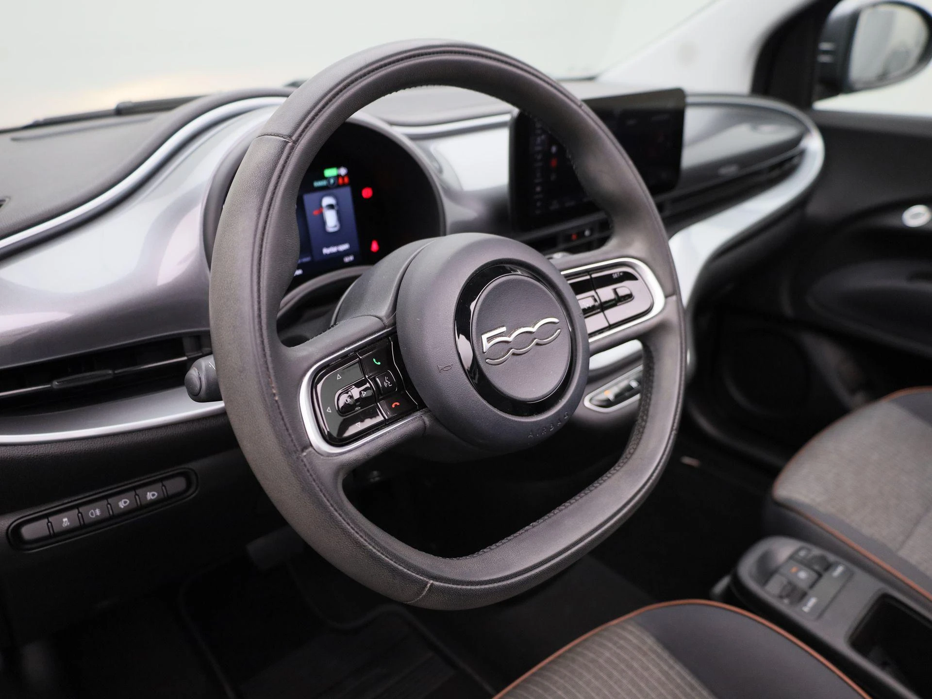Fiat-500C-image-8