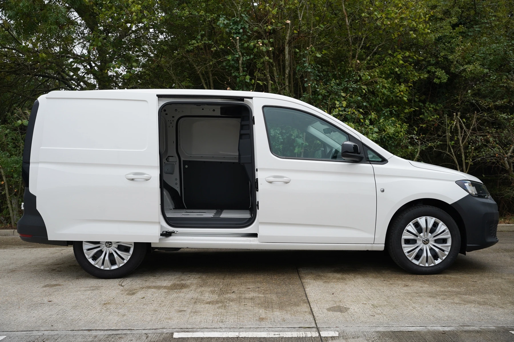 Volkswagen-Caddy-image-29