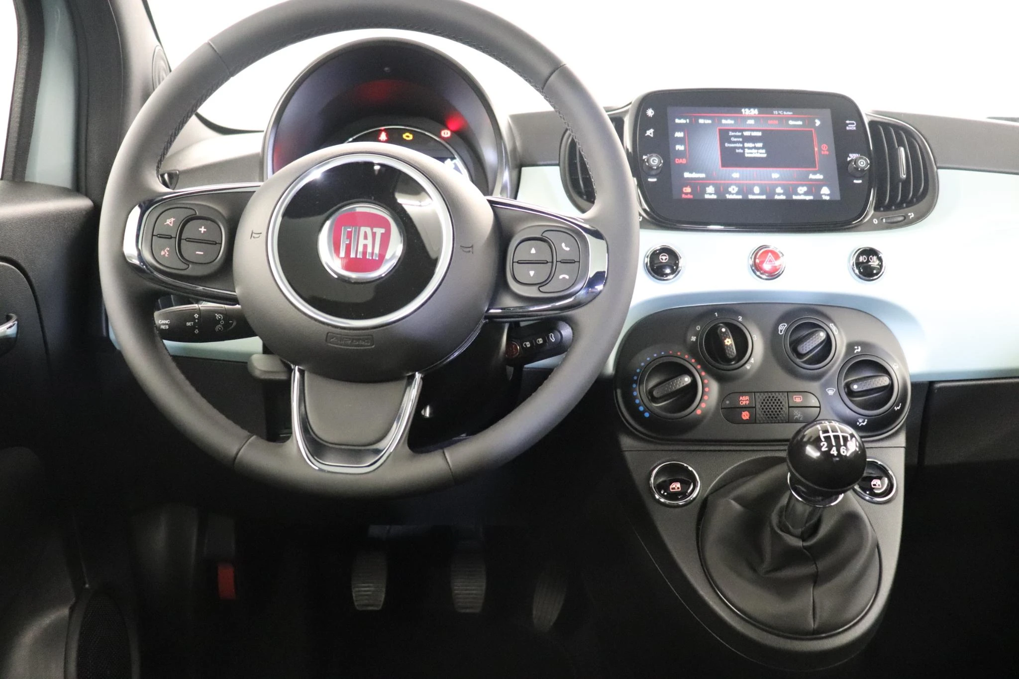 Fiat 500 (3-d) 1.0 Hybrid 70 Dolcevita 51kW