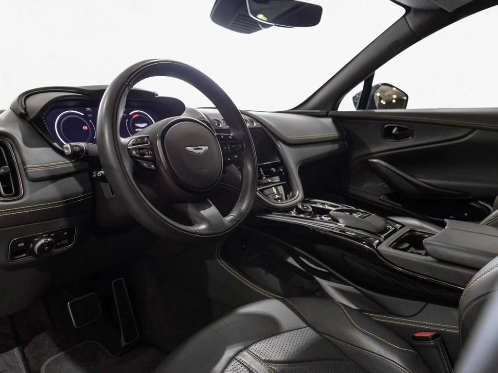 Aston Martin DBX 707 Aston Martin Hamburg