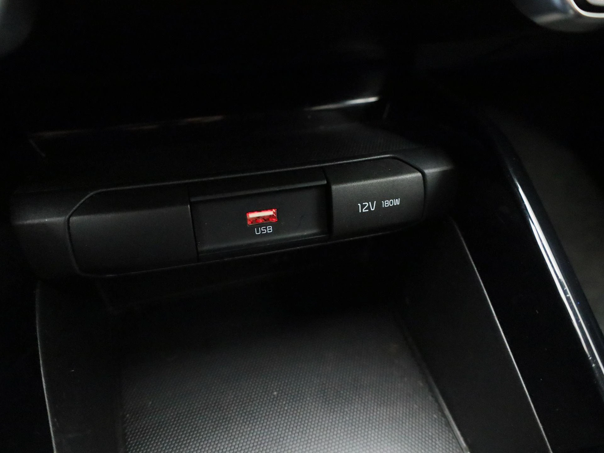Kia Stonic 1.0 T-GDi DynamicLine