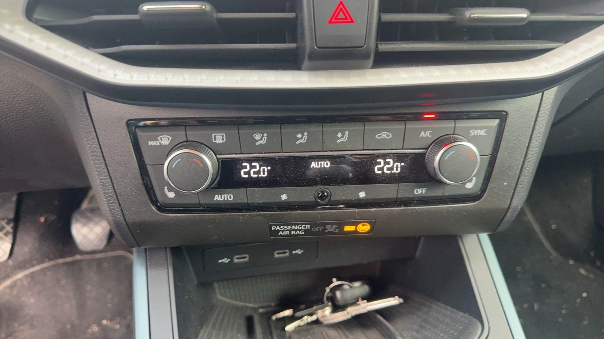 SEAT-Arona-image-8