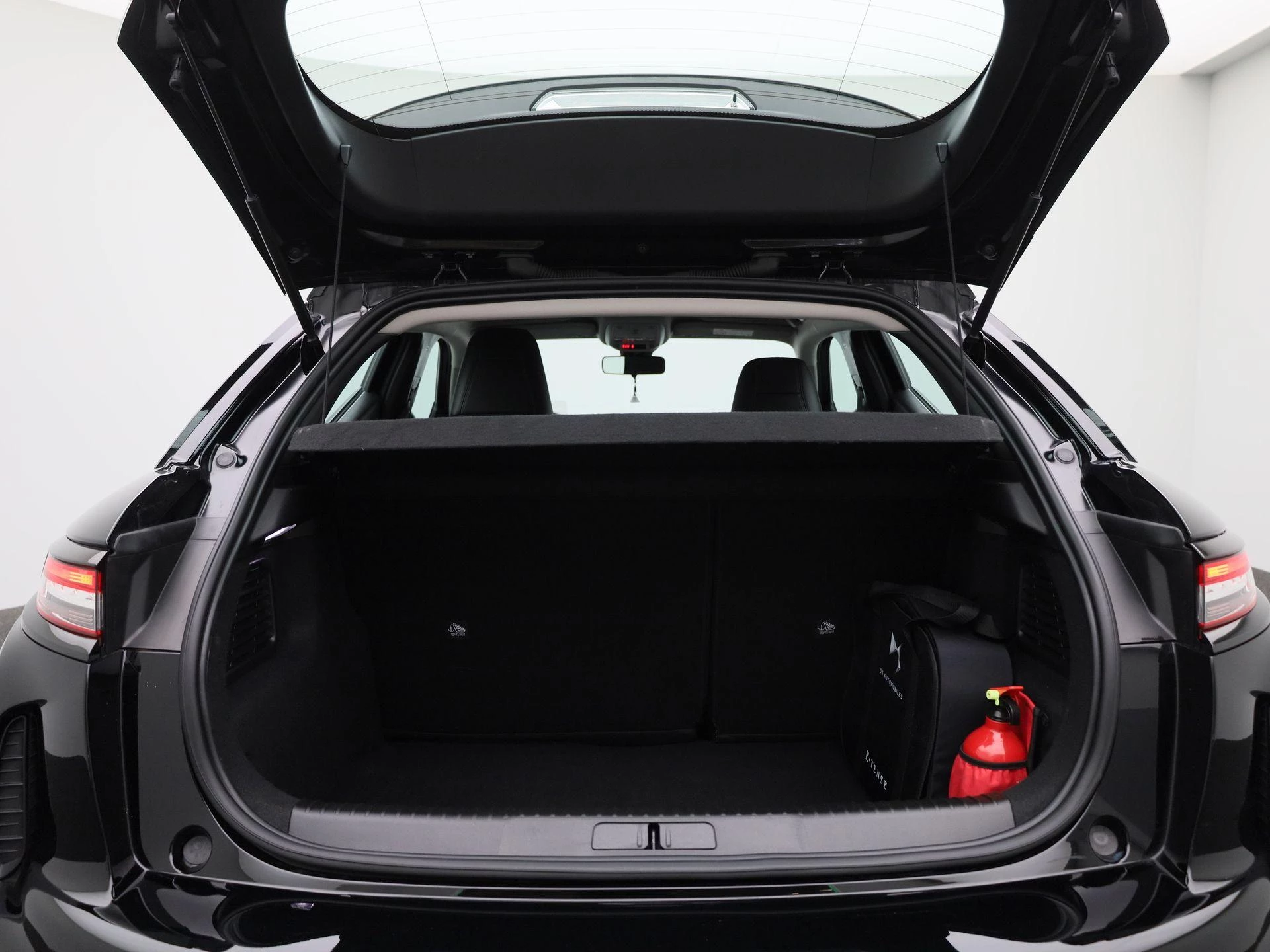 DS DS 3 Crossback E-Tense PERFORMANCE Line +