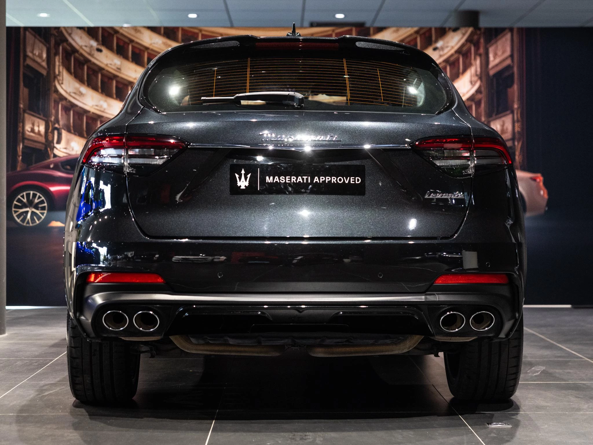 Maserati-Levante-image-11