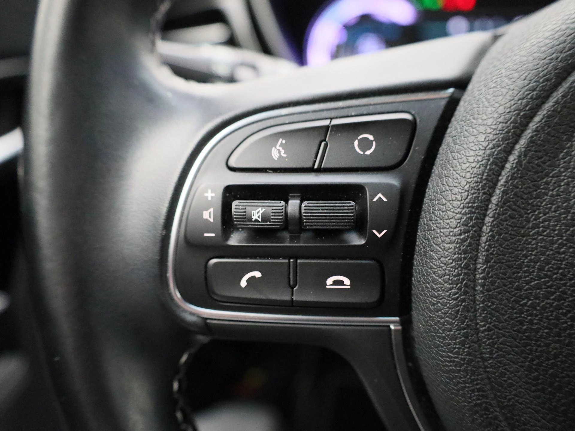 Kia-Niro-image-16