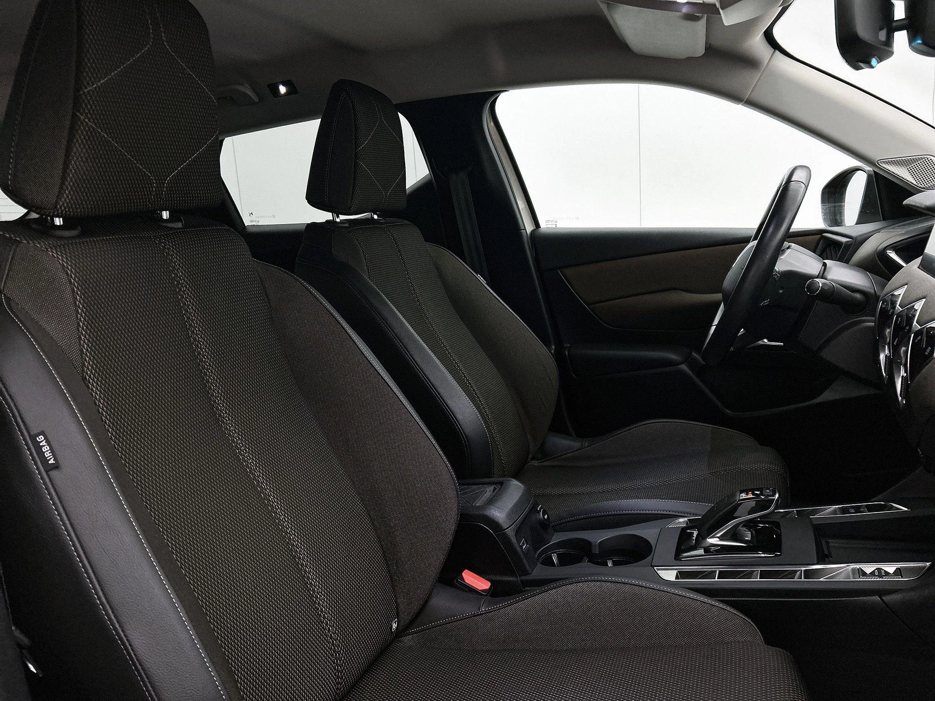 DS DS 3 Crossback E-Tense So Chic 50 kWh