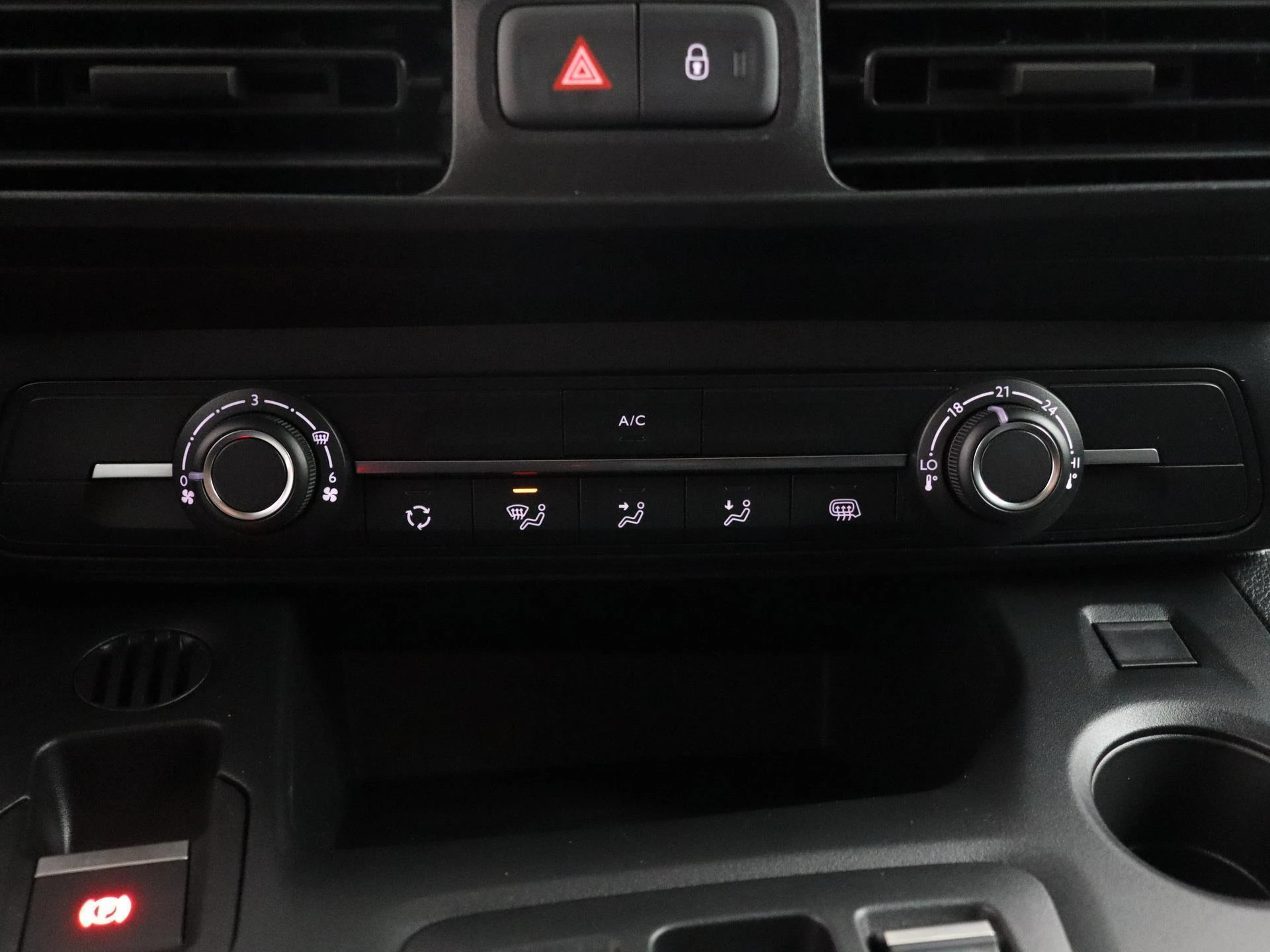 Opel-Combo-image-6