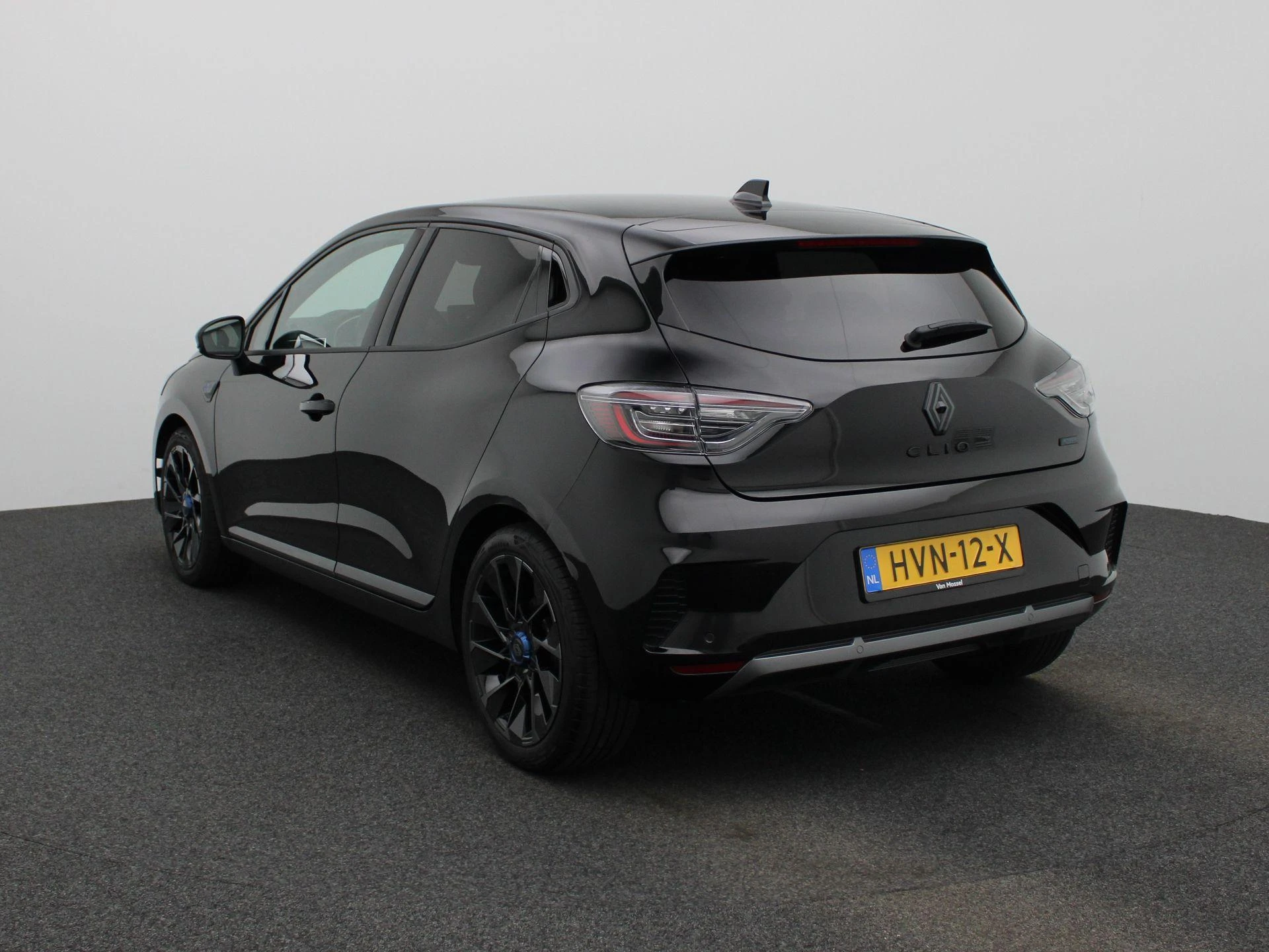 Renault-Clio-image-1