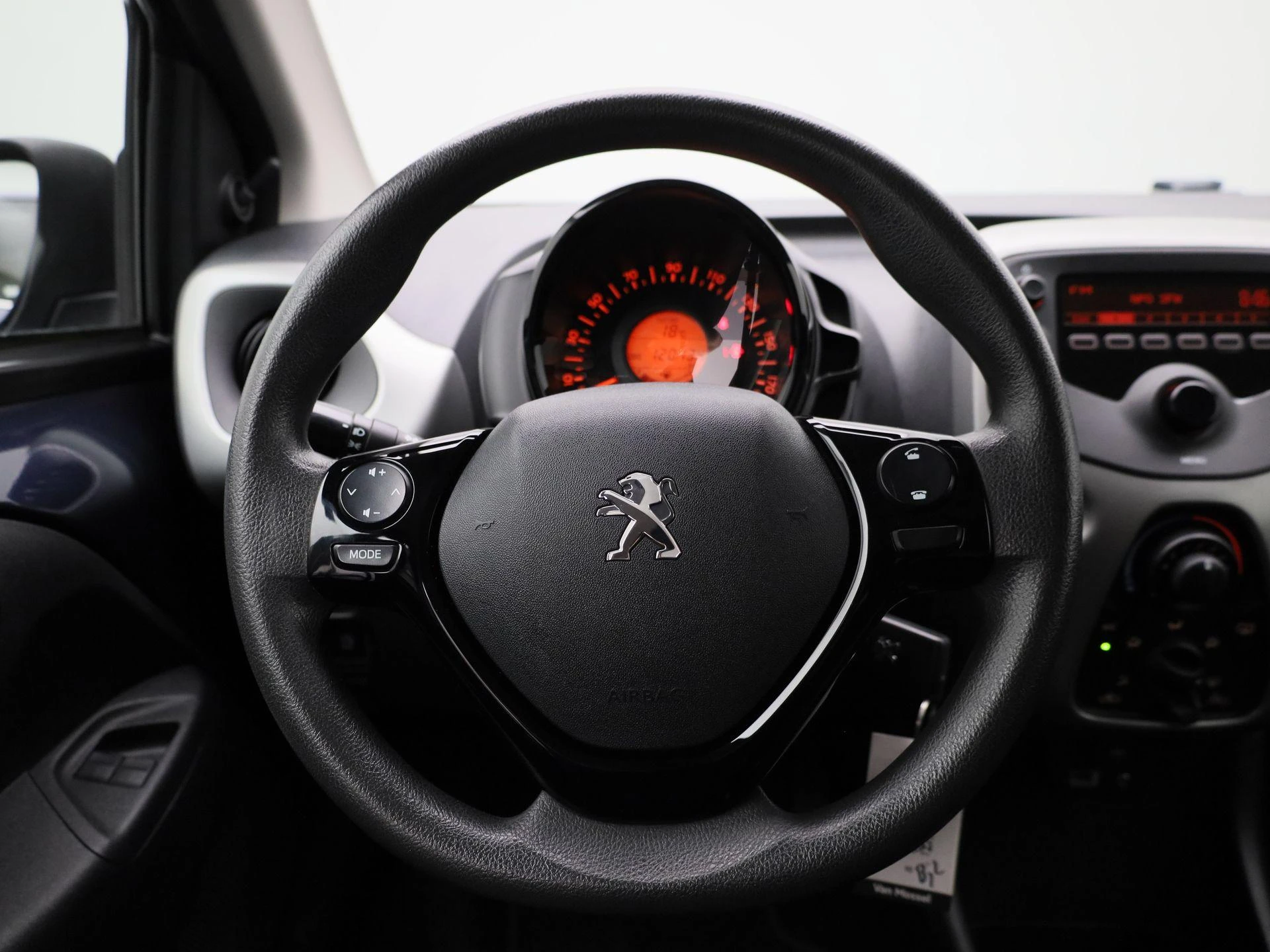 Peugeot-108-image-6