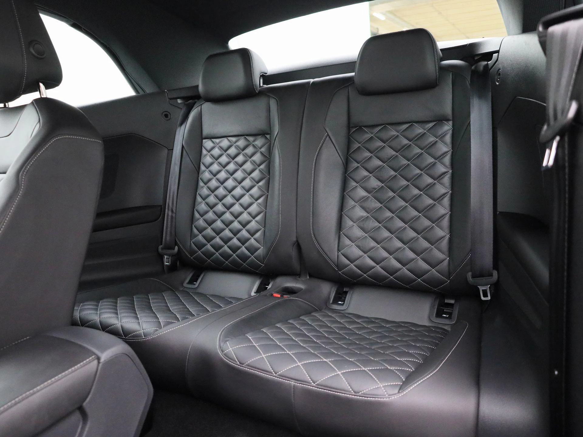 Volkswagen T-Roc Cabrio 1.5 TSI R-Line 150 PK|