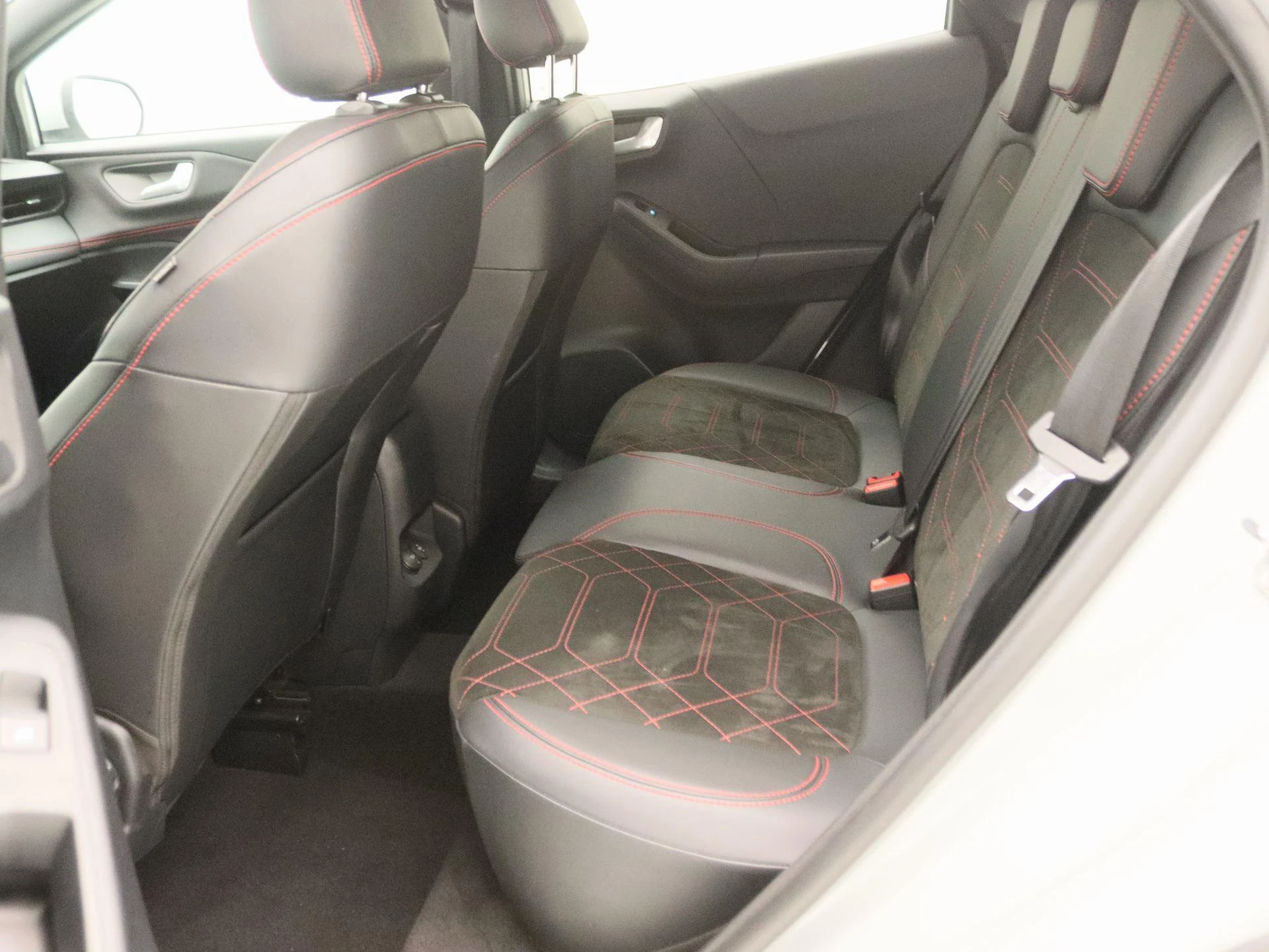 Ford Puma 1.0 EcoBoost Hybrid ST-Line X