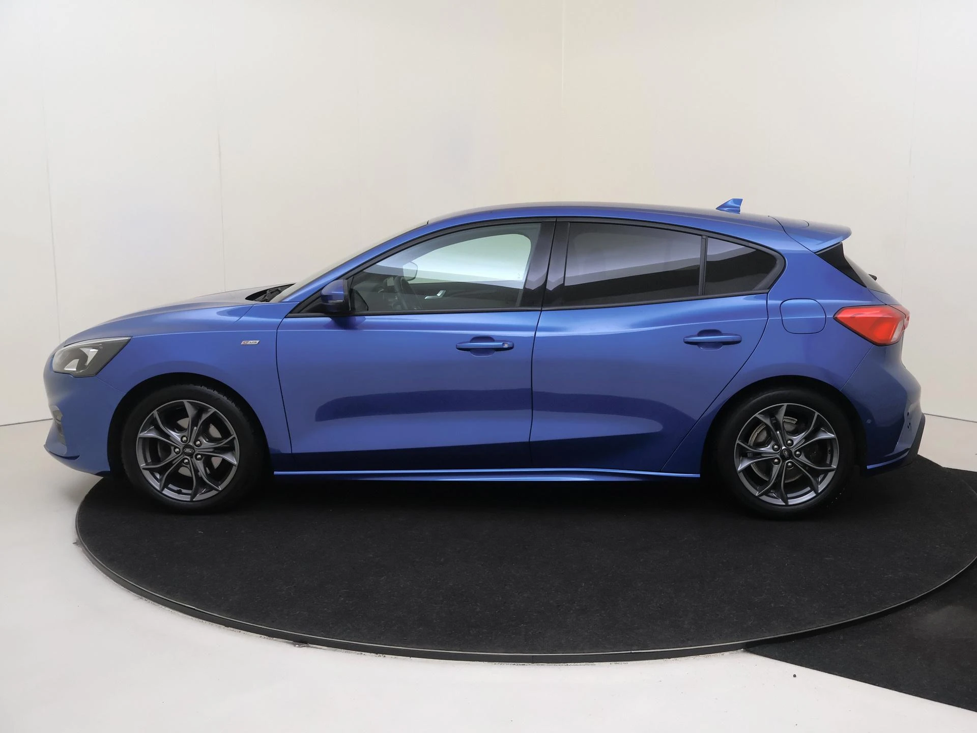 Ford-Focus-image-7