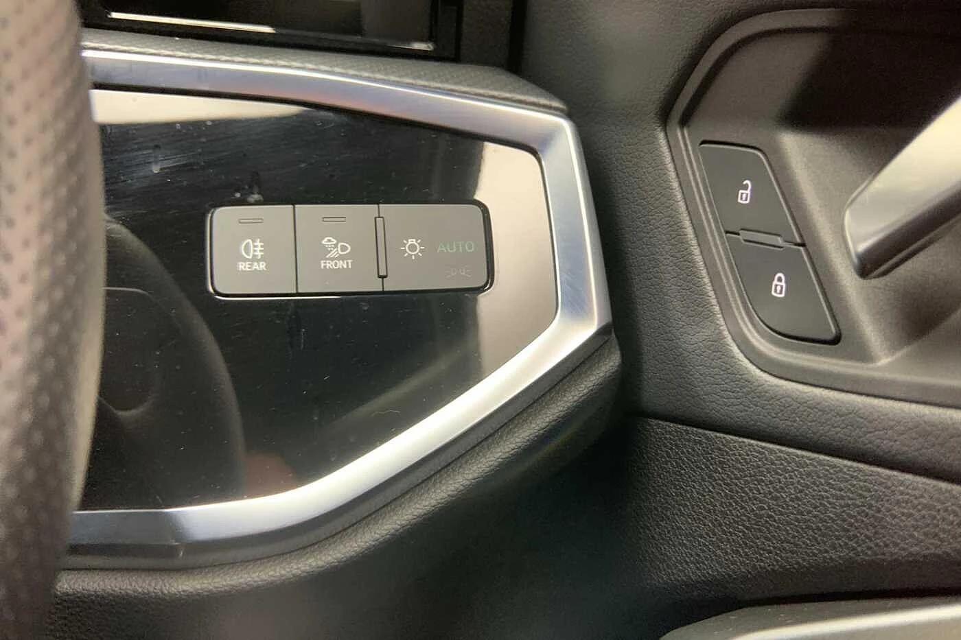 Audi-Q3-image-25