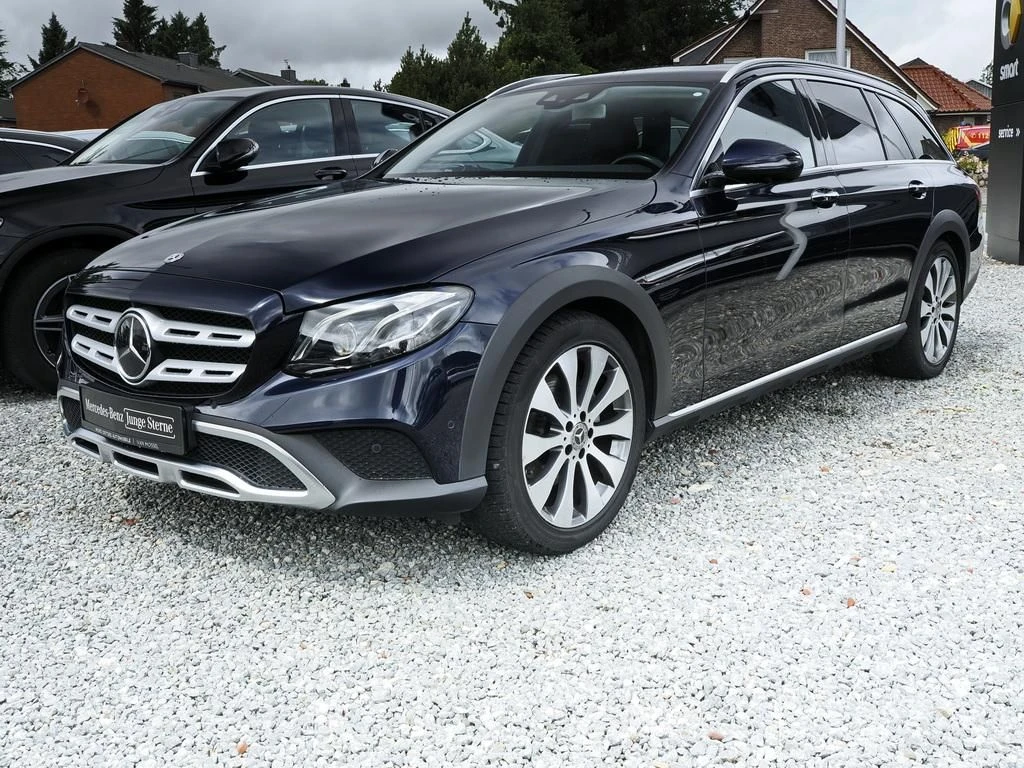Mercedes-Benz-E-Klasse 220-image-6