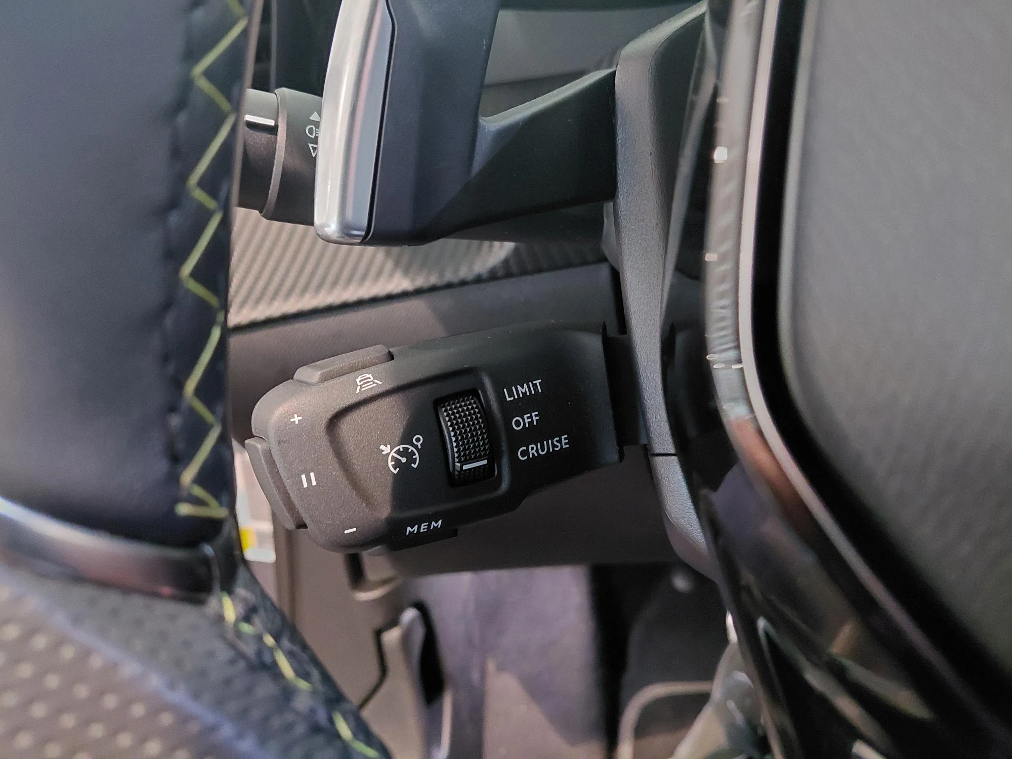 Peugeot-2008-image-19