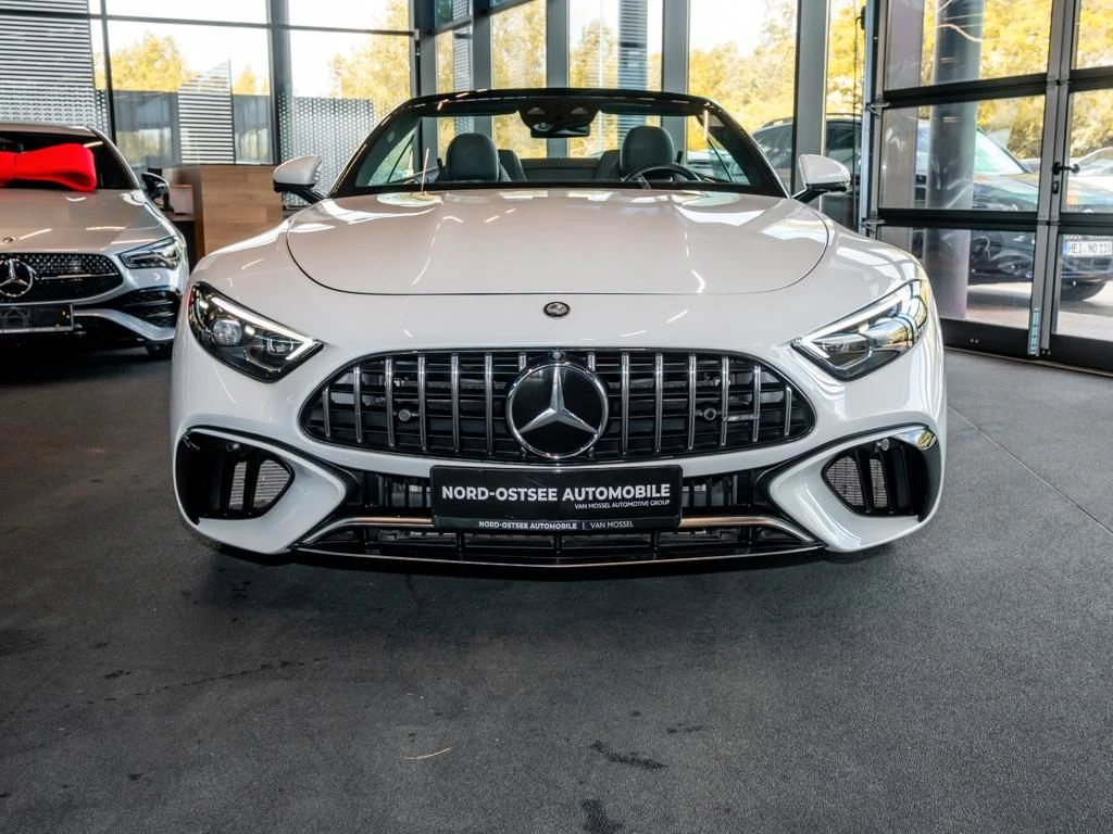 Mercedes-AMG-SL 63 AMG-image-3