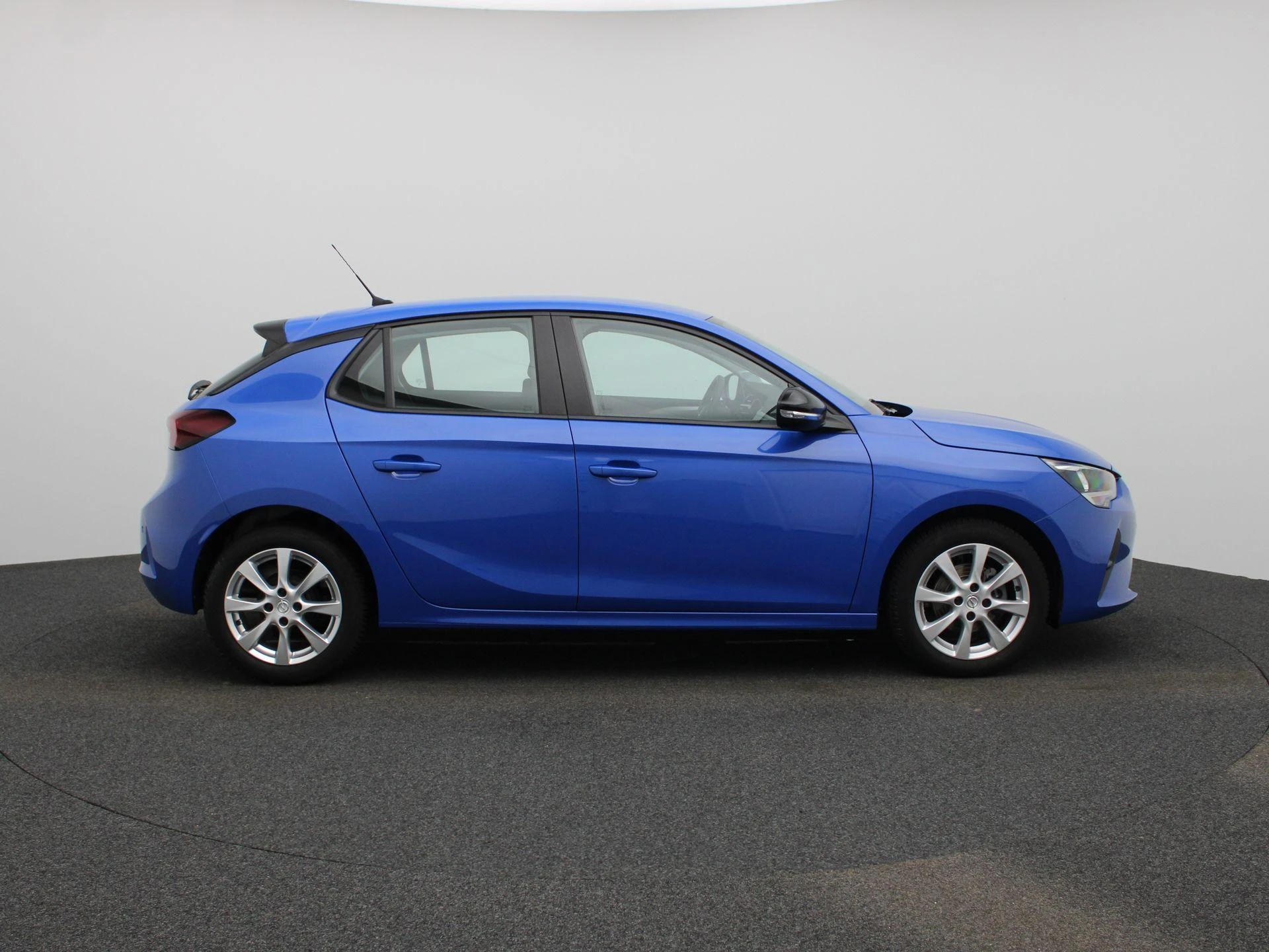 Opel-Corsa-image-5