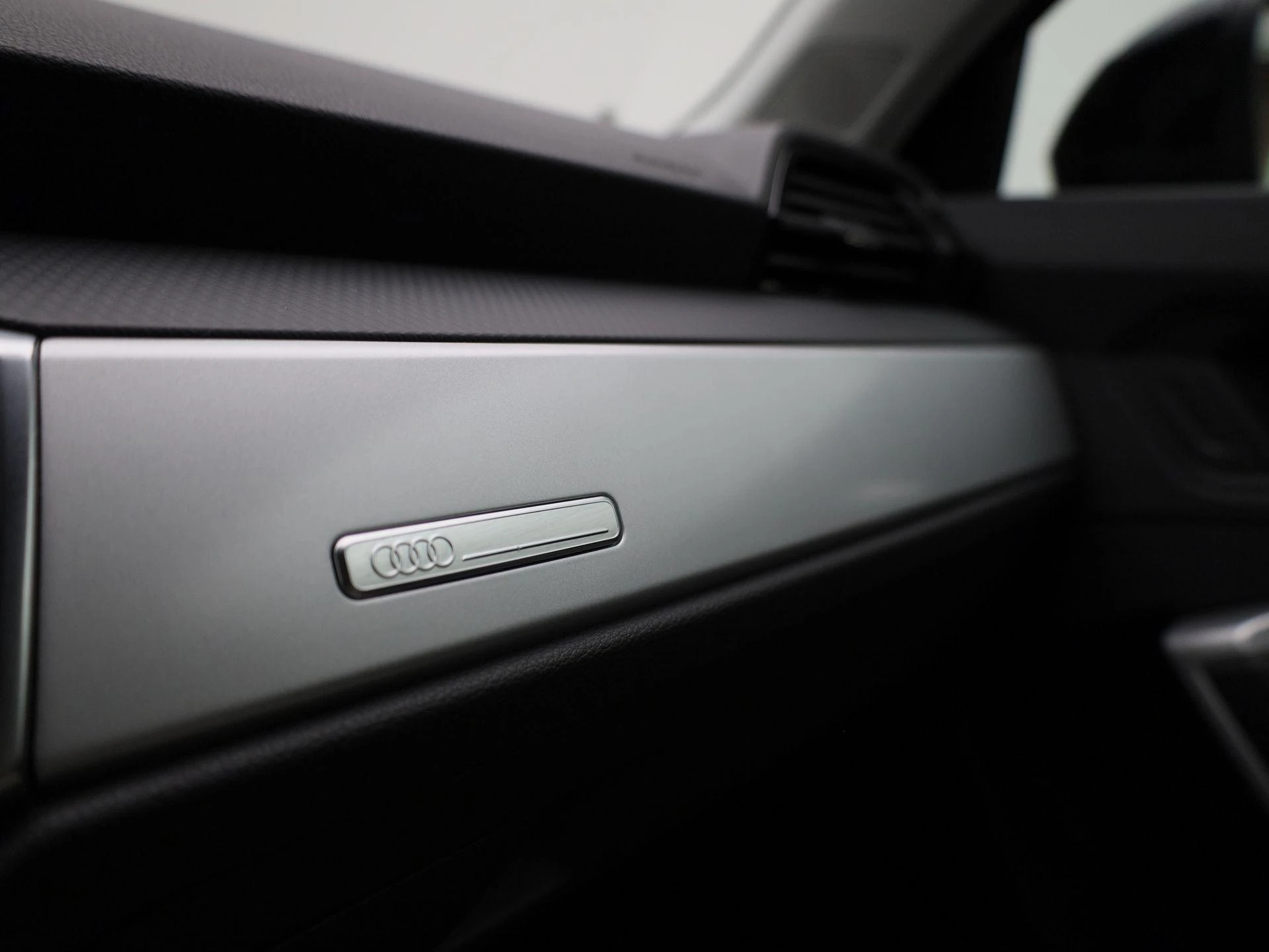 Audi Q3 45 TFSI e S tronic S Line