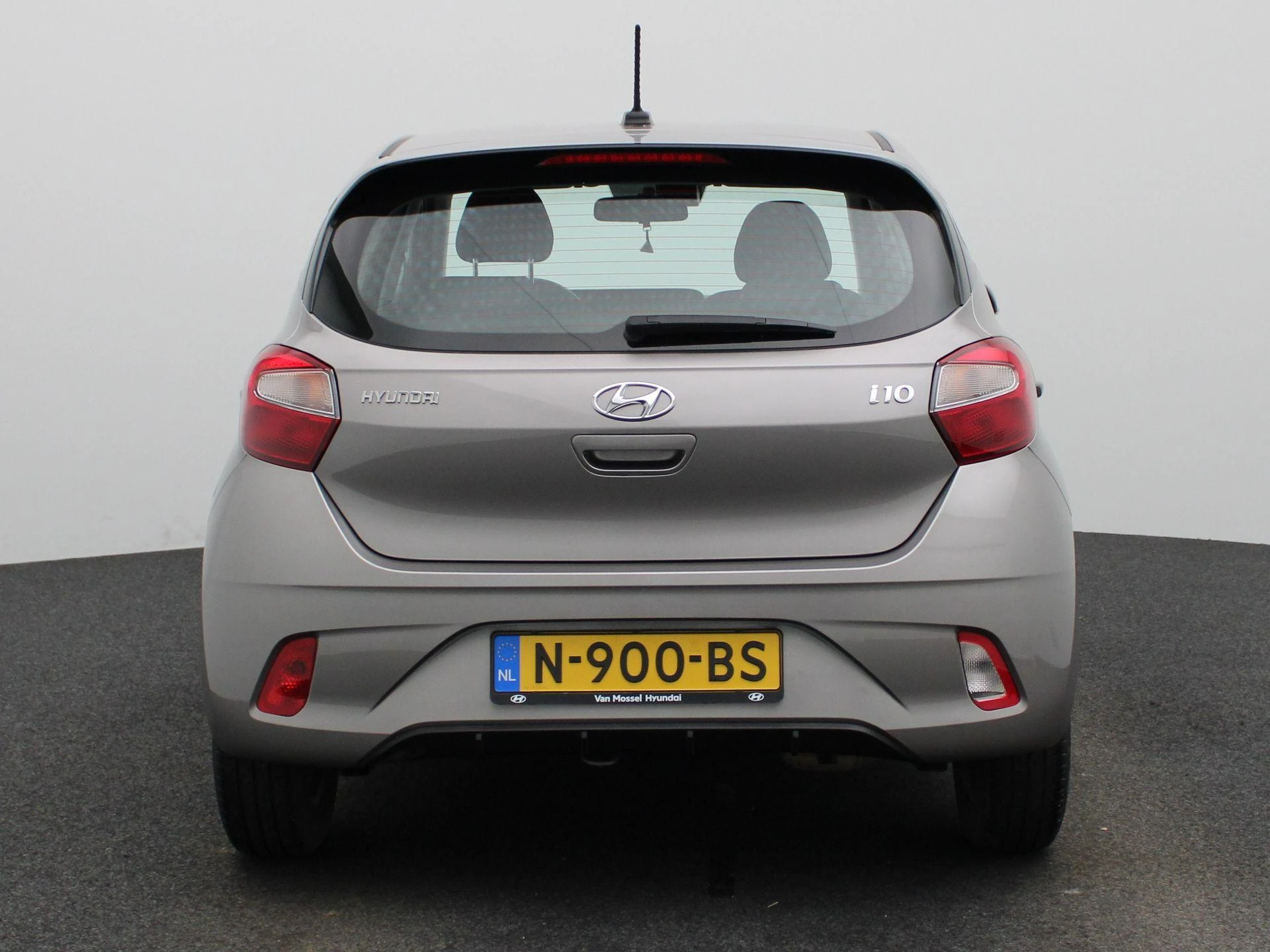 Hyundai-i10-image-4