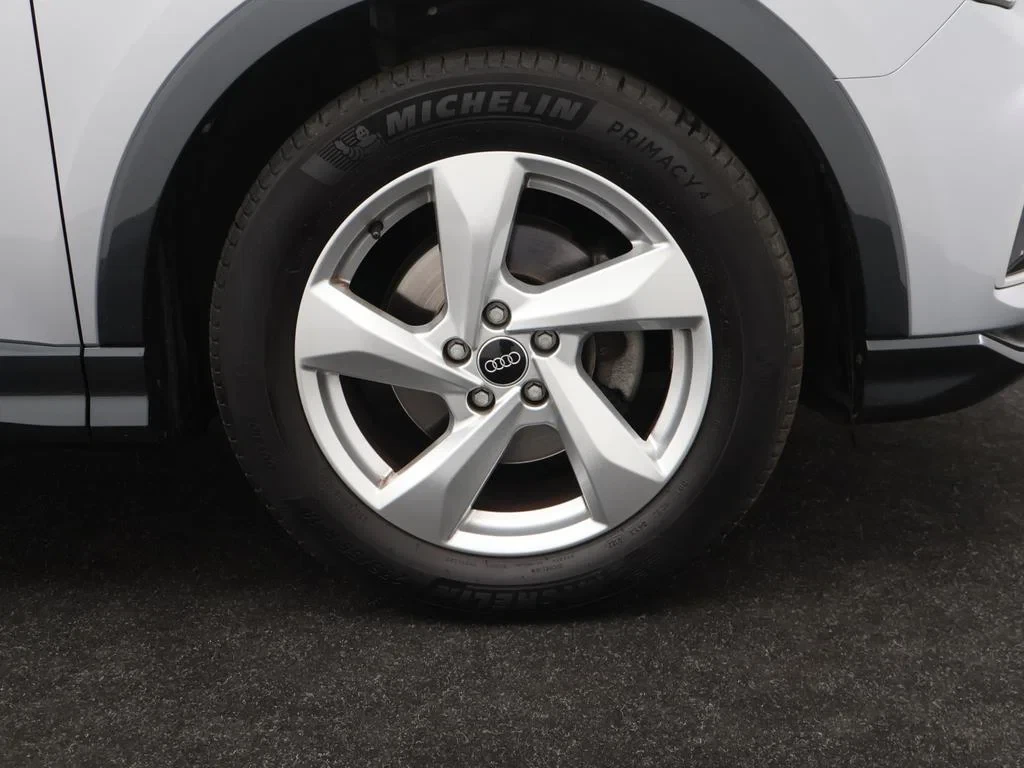 Audi-Q3-image-8