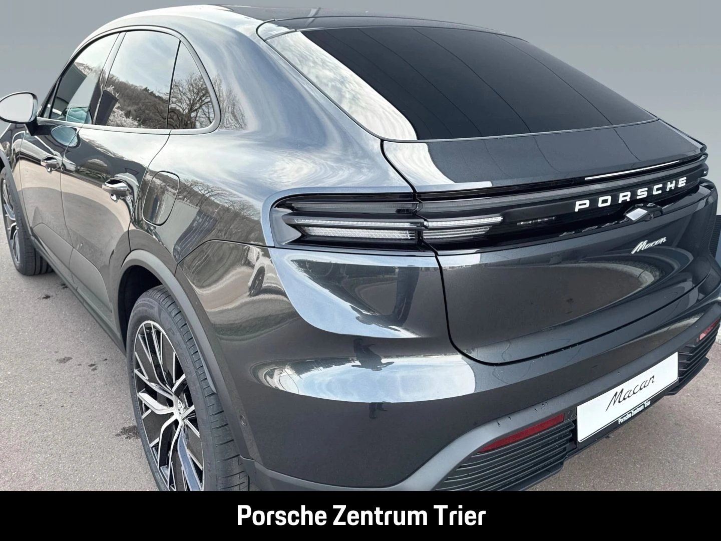 Porsche-Macan-image-9