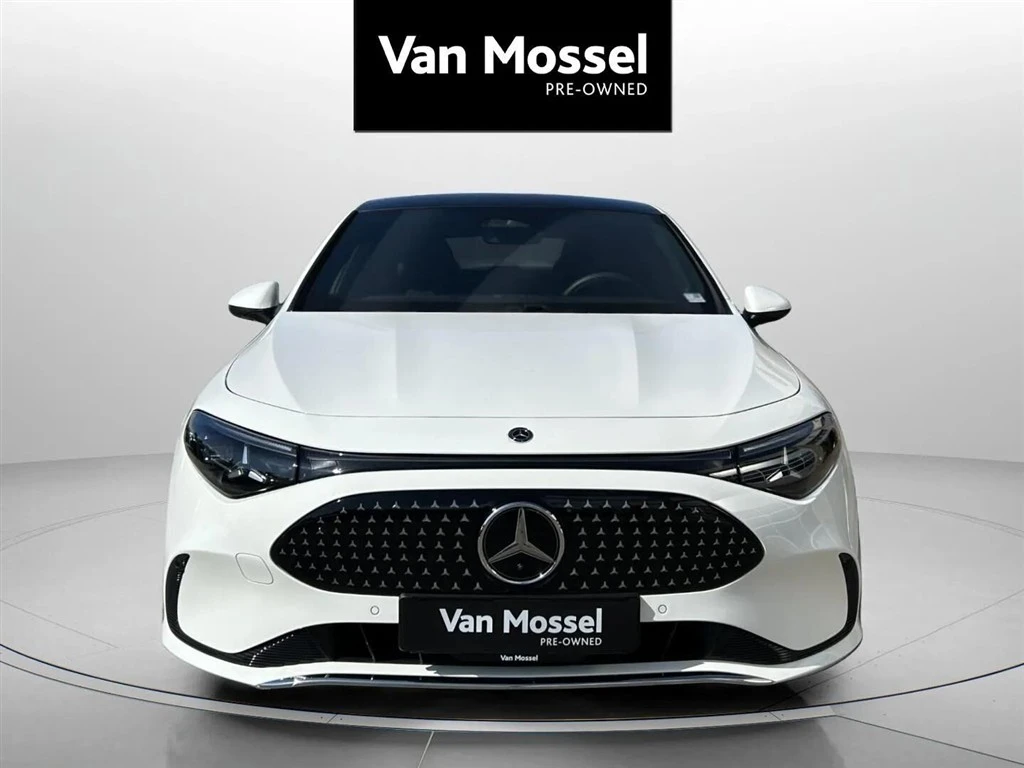 Mercedes-Benz-CLA-image-1