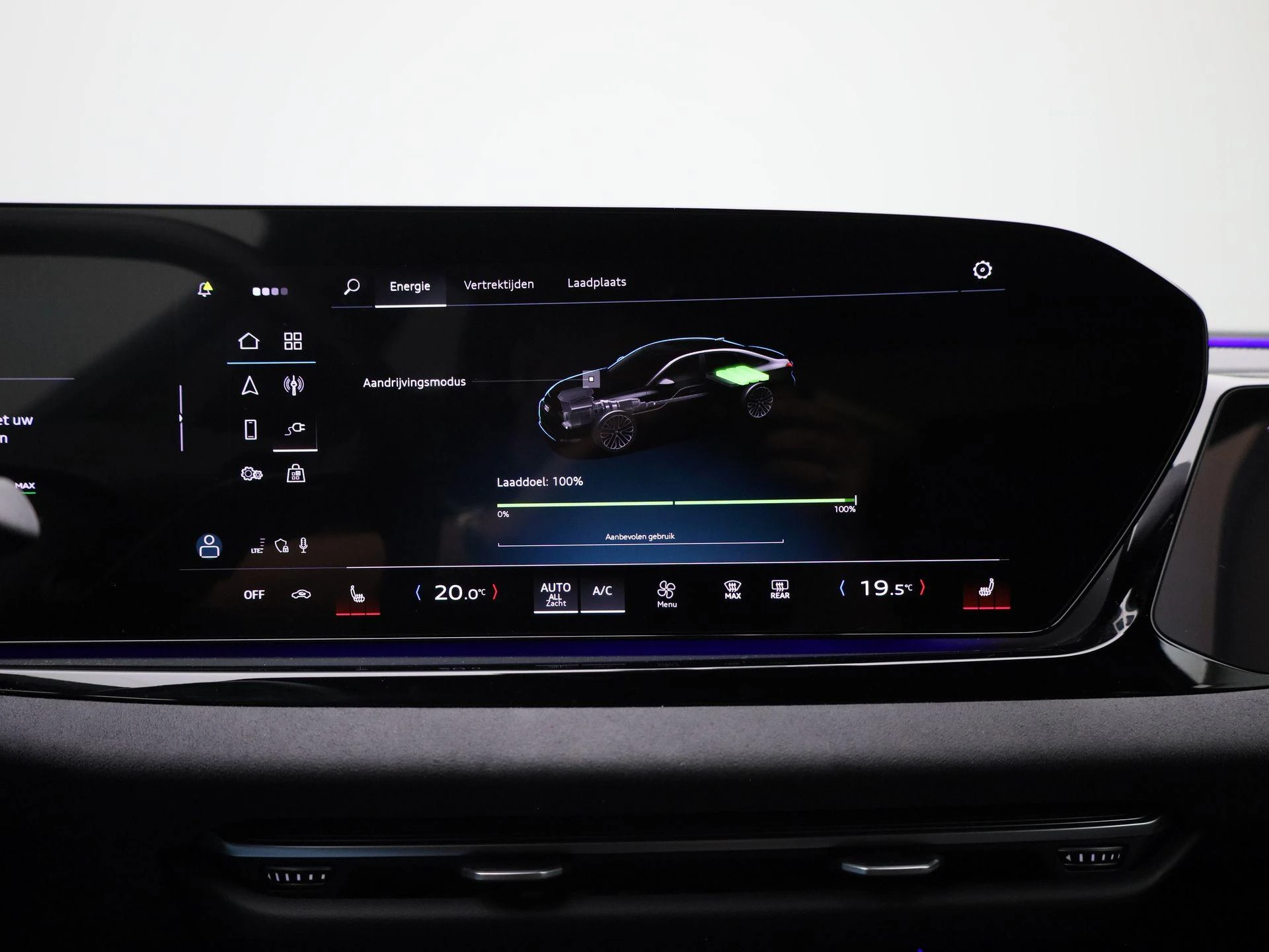 Audi-A6-image-33