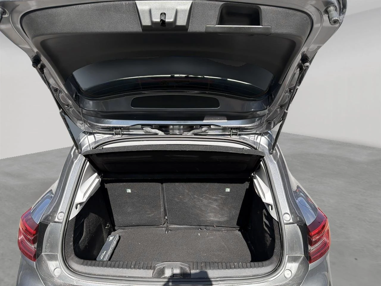 Renault-Clio-image-6