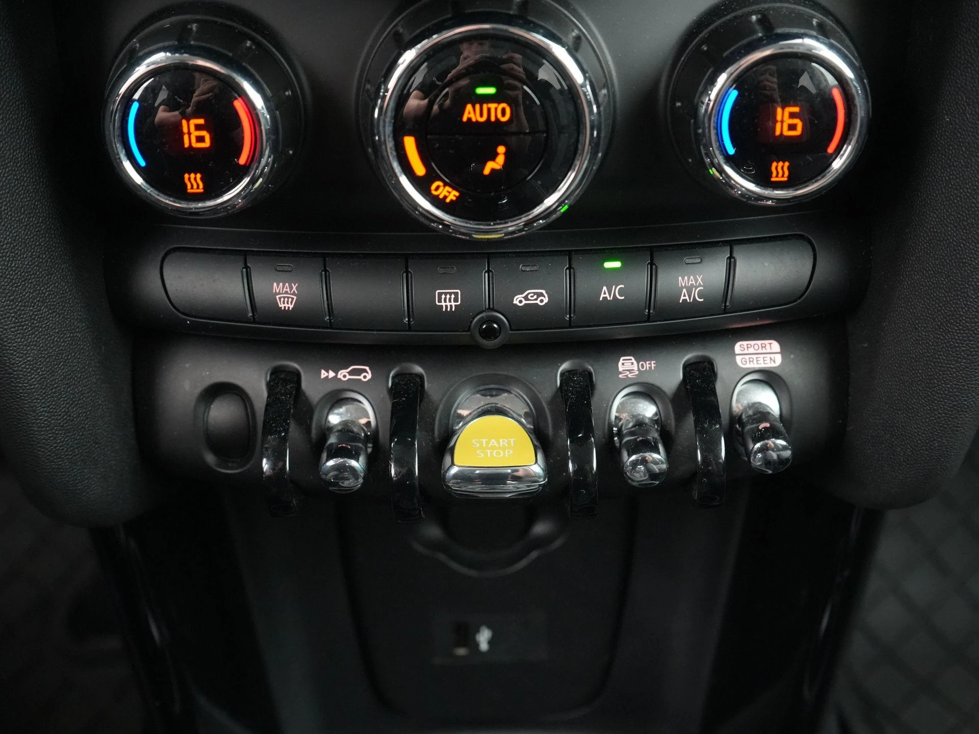 MINI-Electric-image-18