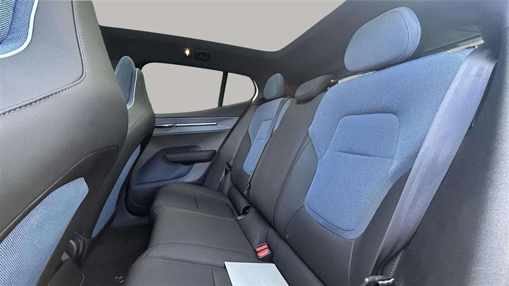 Volvo-EX30-image-23